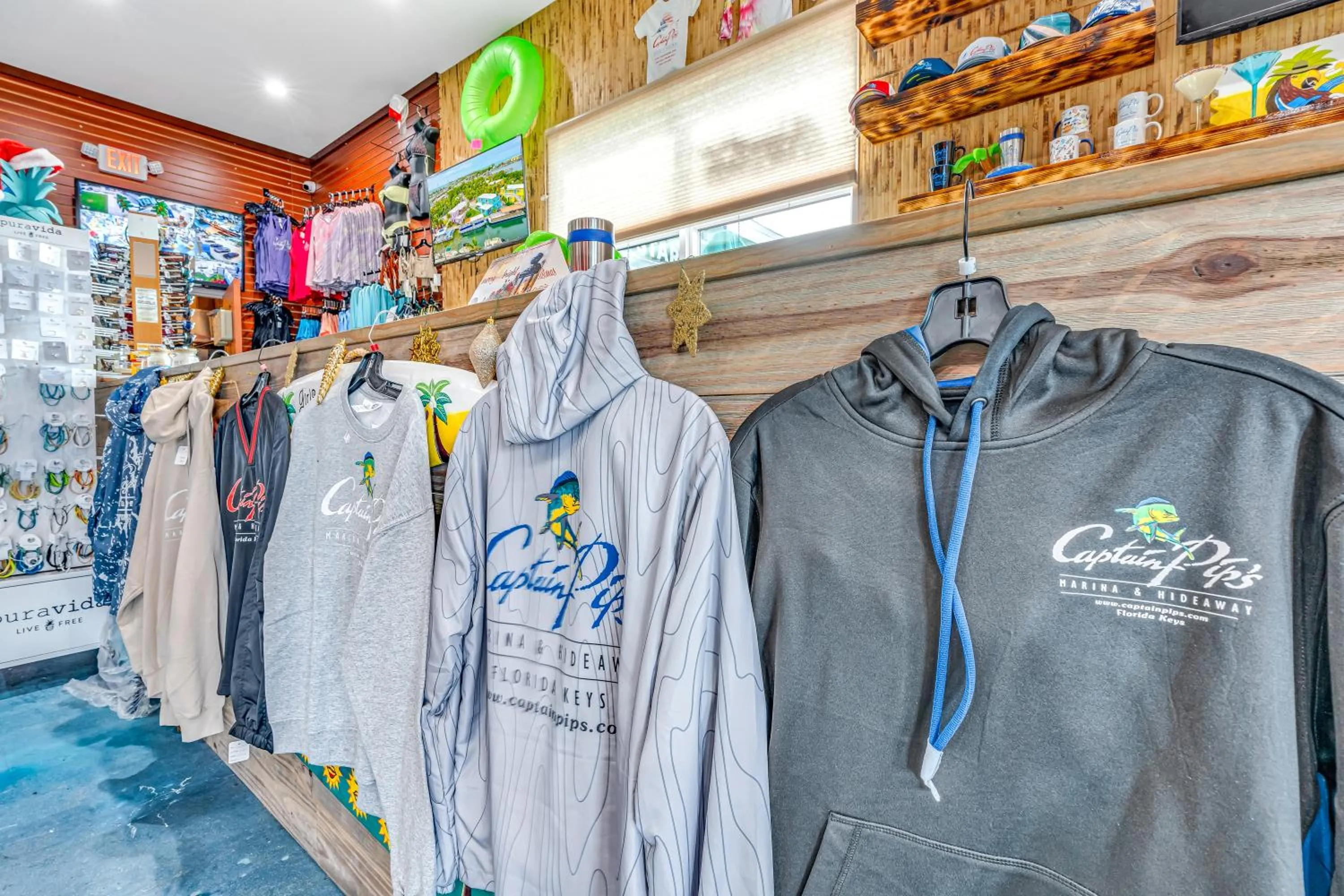 Captain Pip's Marina & Hideaway