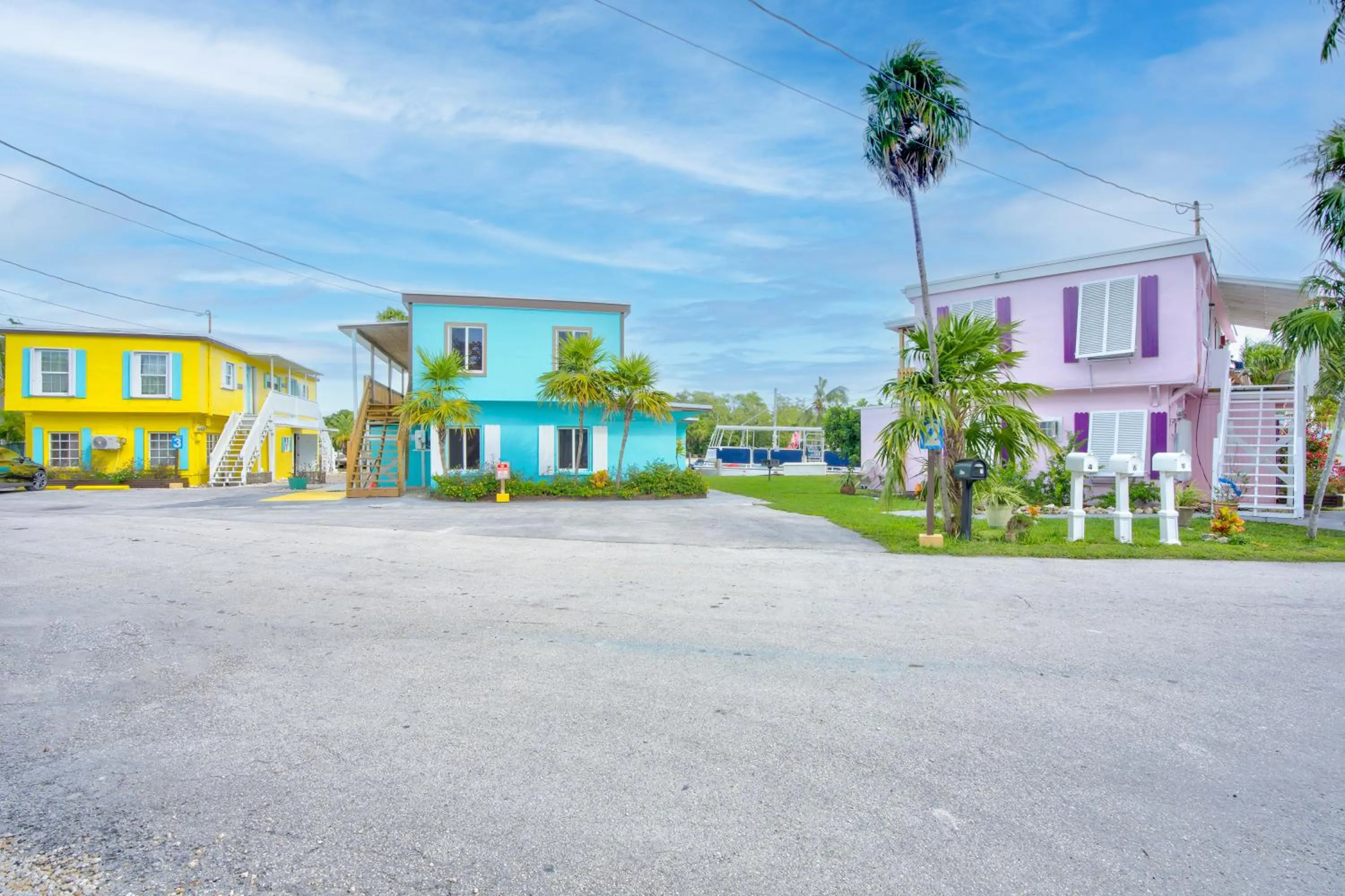 Neighbourhood in Captain Pip's Marina & Hideaway