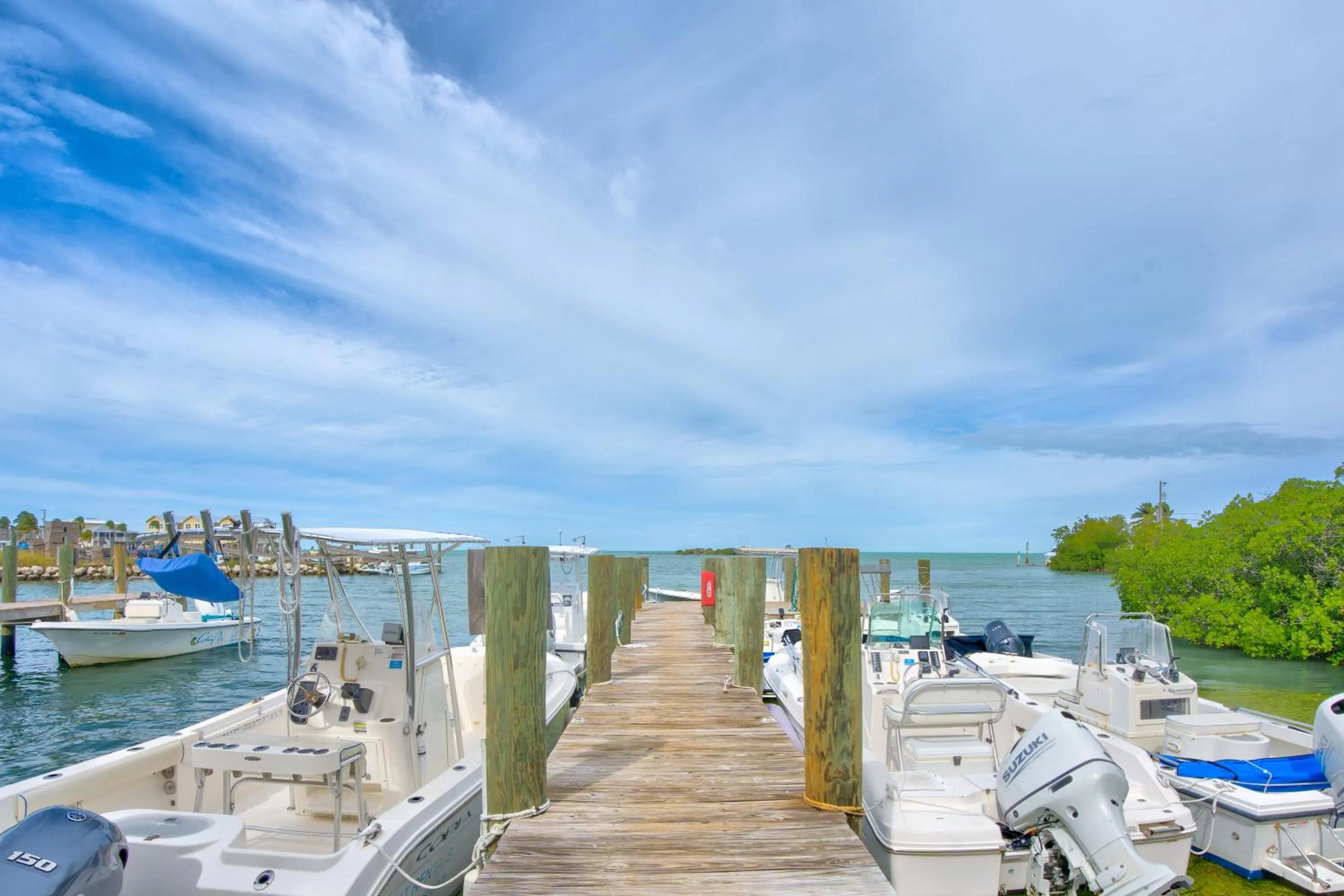 Captain Pip's Marina & Hideaway