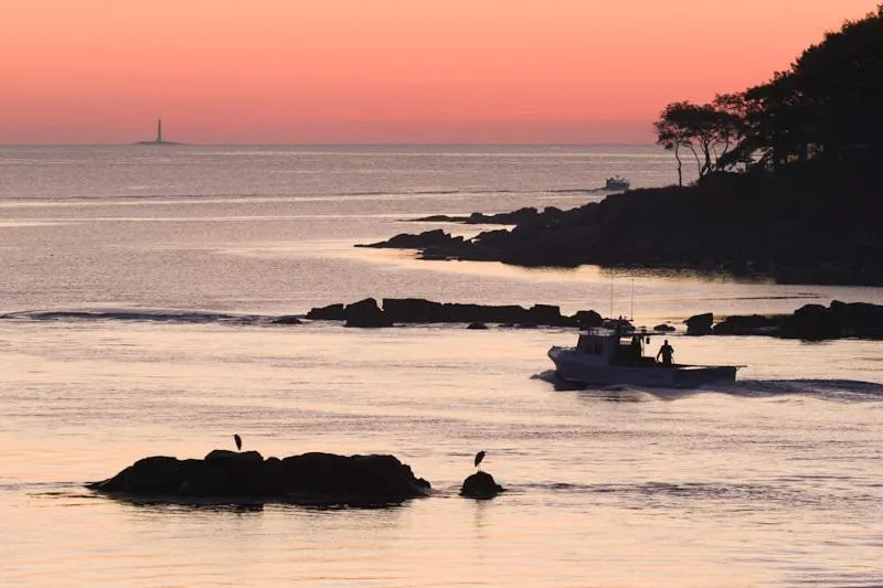 Beach in Dockside Guest Quarters