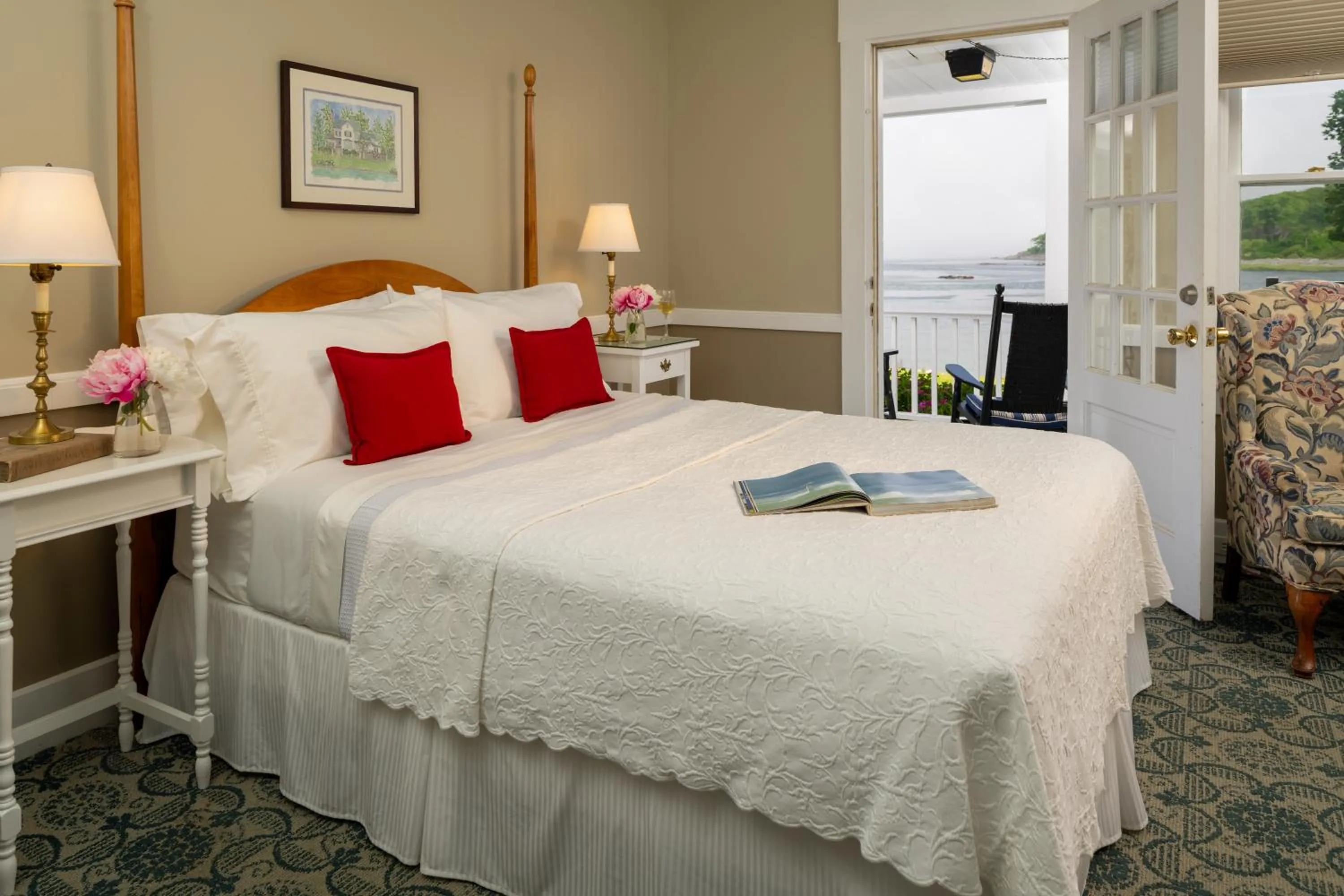 Bedroom, Bed in Dockside Guest Quarters
