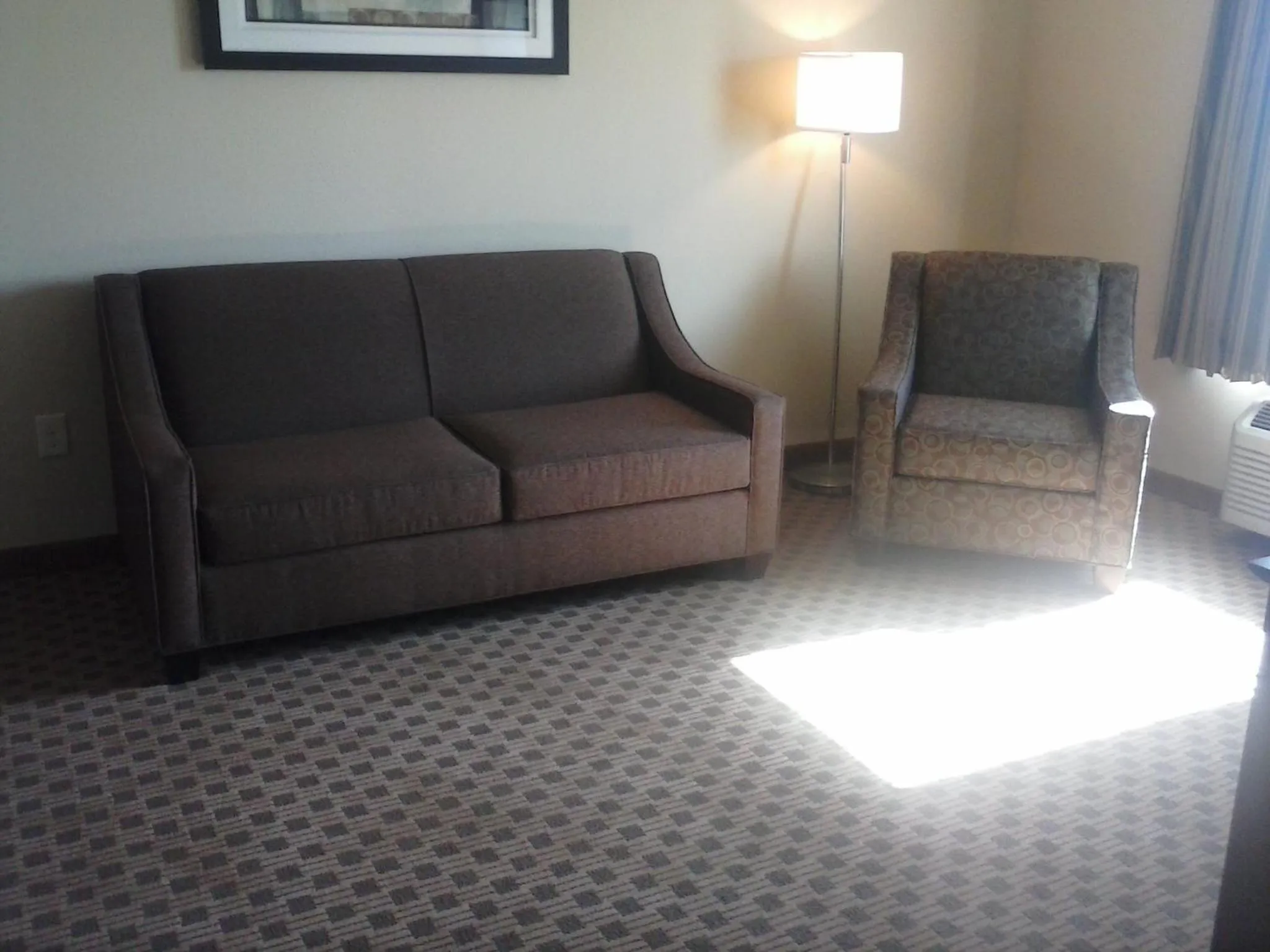 Living room in Cobblestone Inn & Suites - Avoca