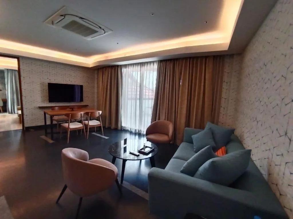 Living room in The Golkonda Resort and Spa