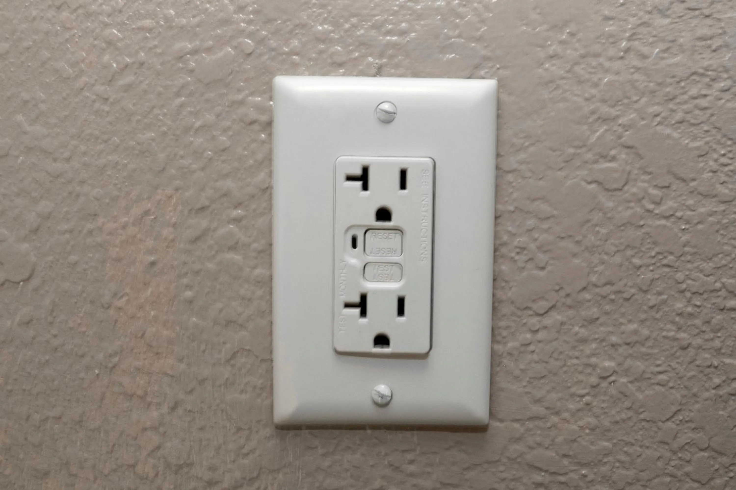 Bedroom in Red Roof Inn PLUS+ Huntsville