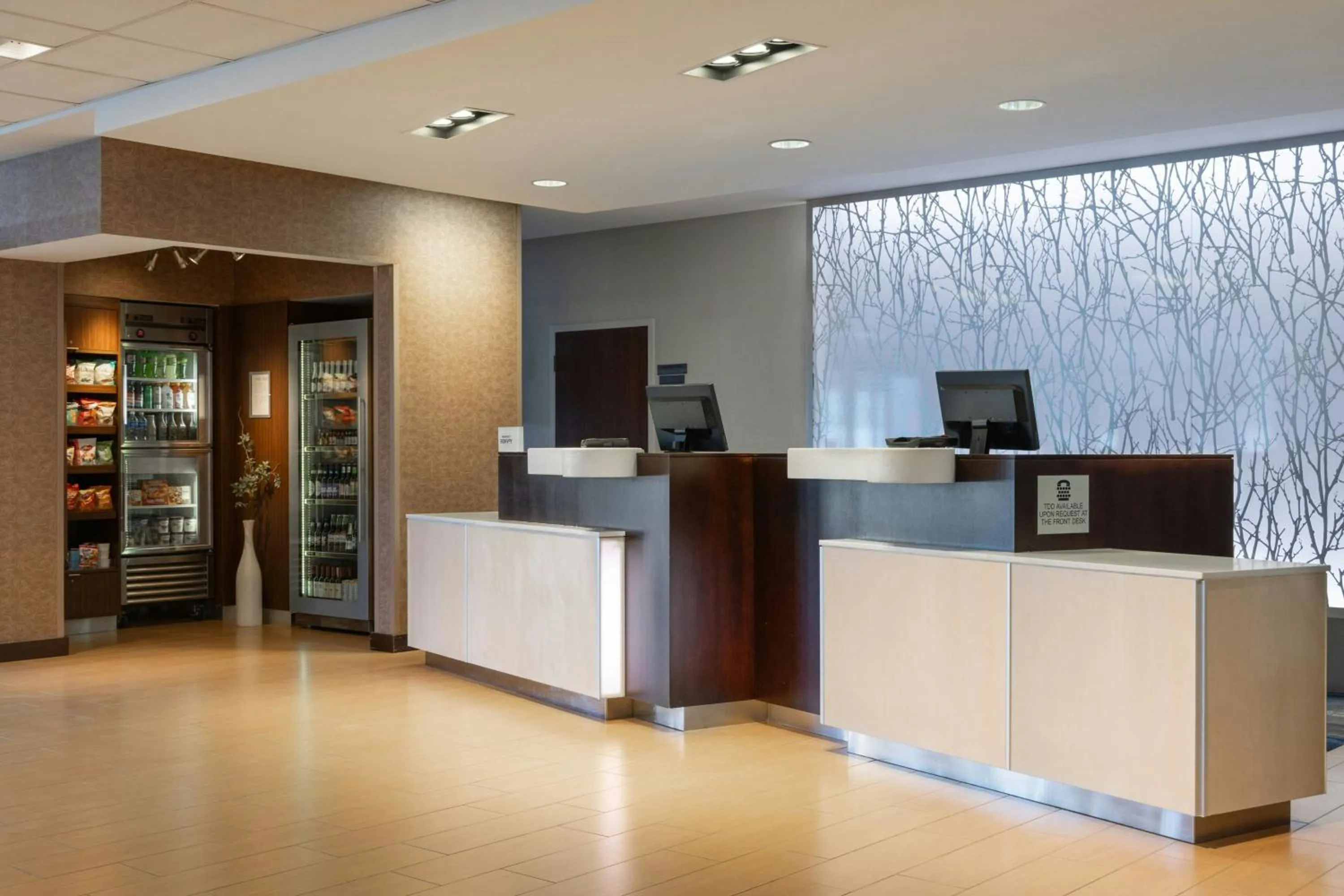 Lobby or reception in Fairfield Inn & Suites by Marriott Springfield Northampton/Amherst