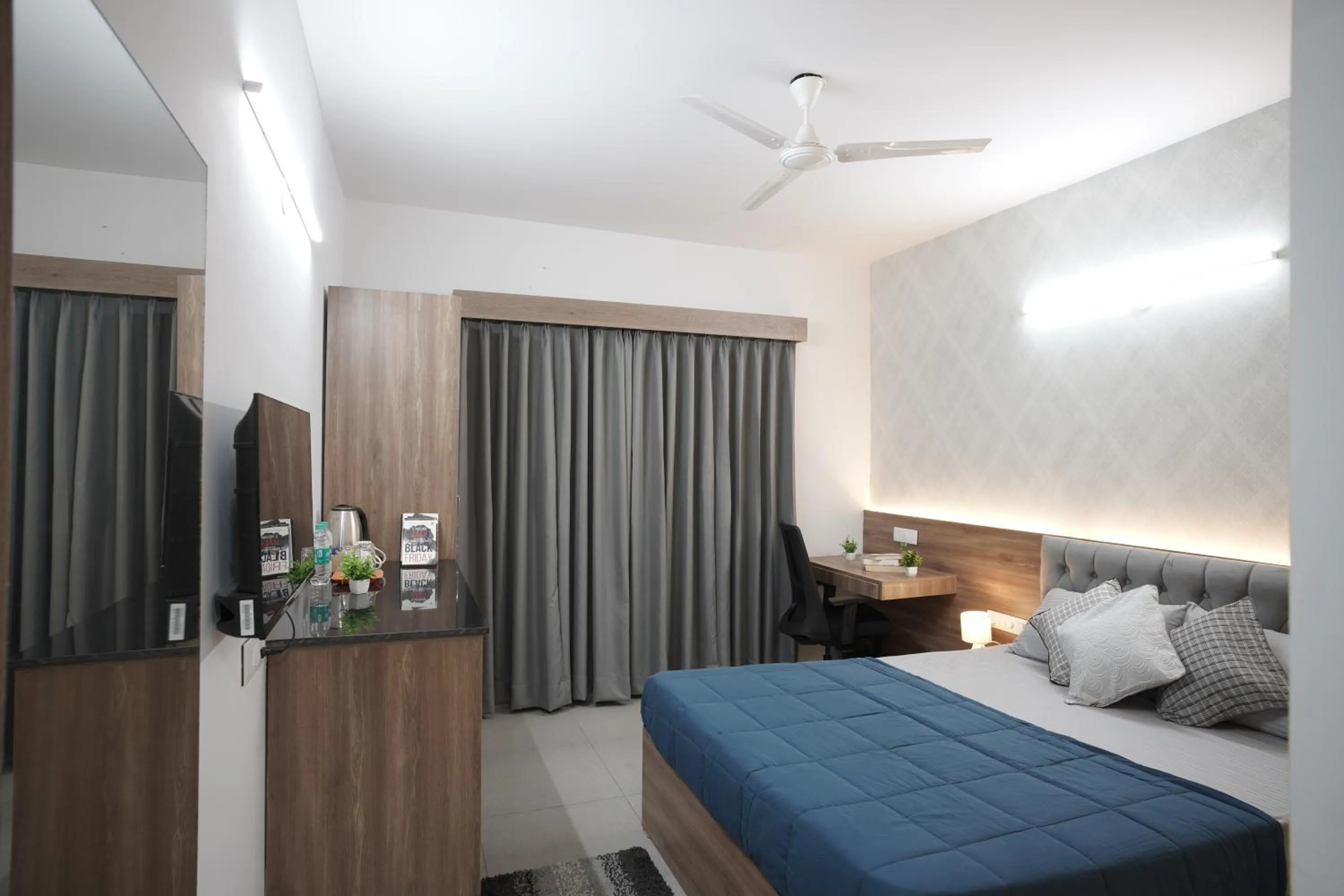 Bed in Yello! Stays ITP