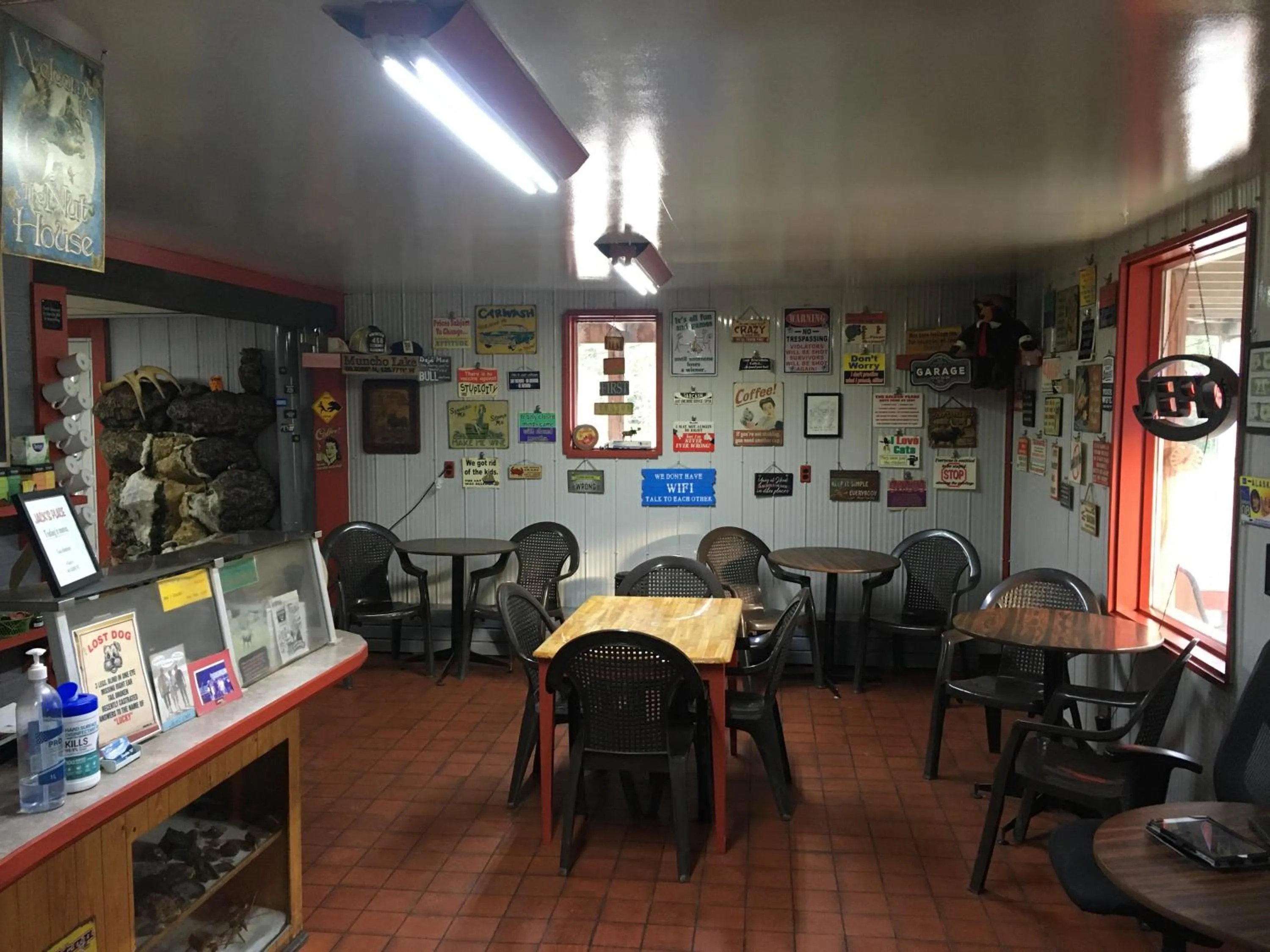 Restaurant/places to eat in Double G Service