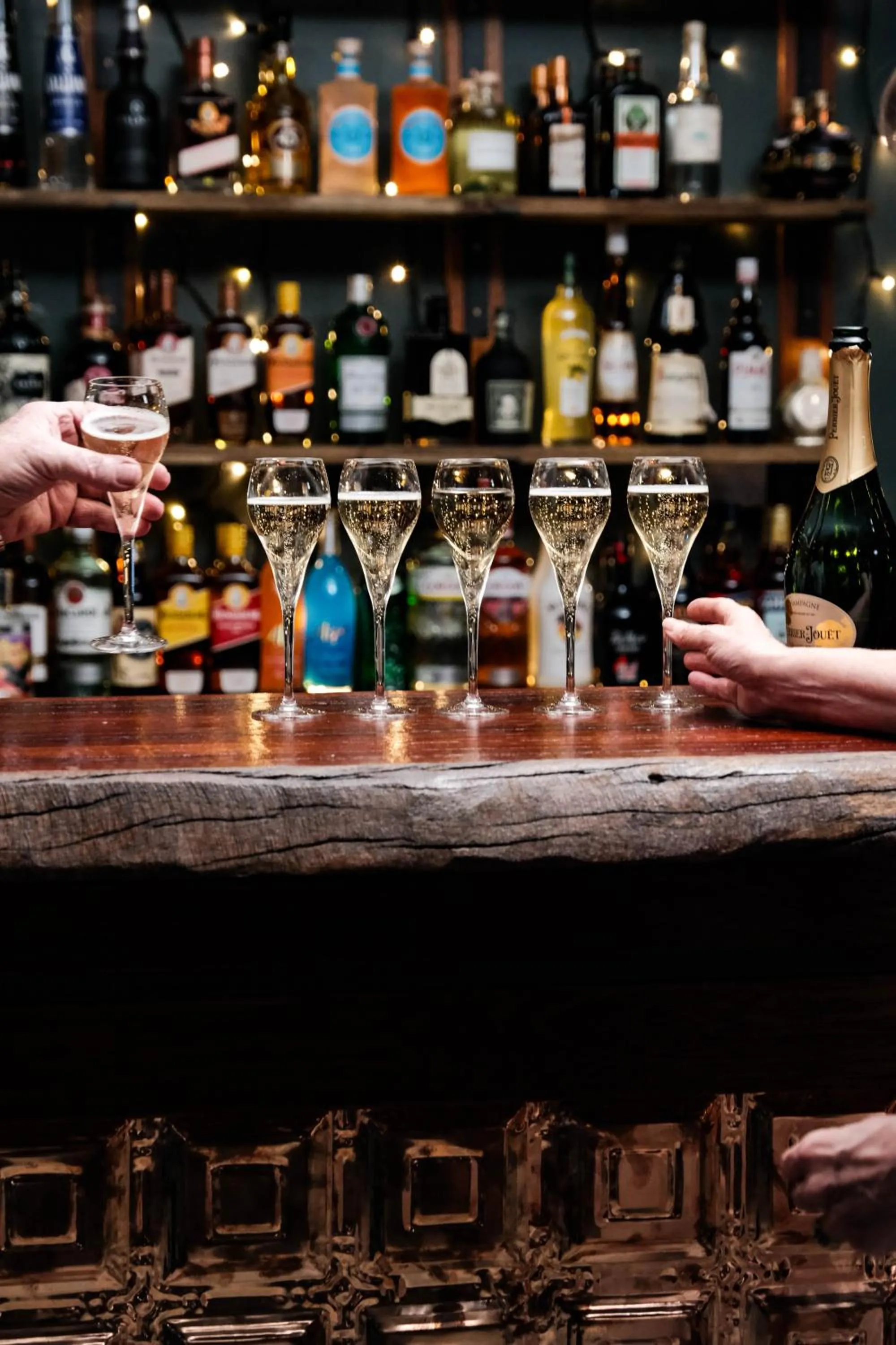 Restaurant/places to eat in The Mayfair Emerald