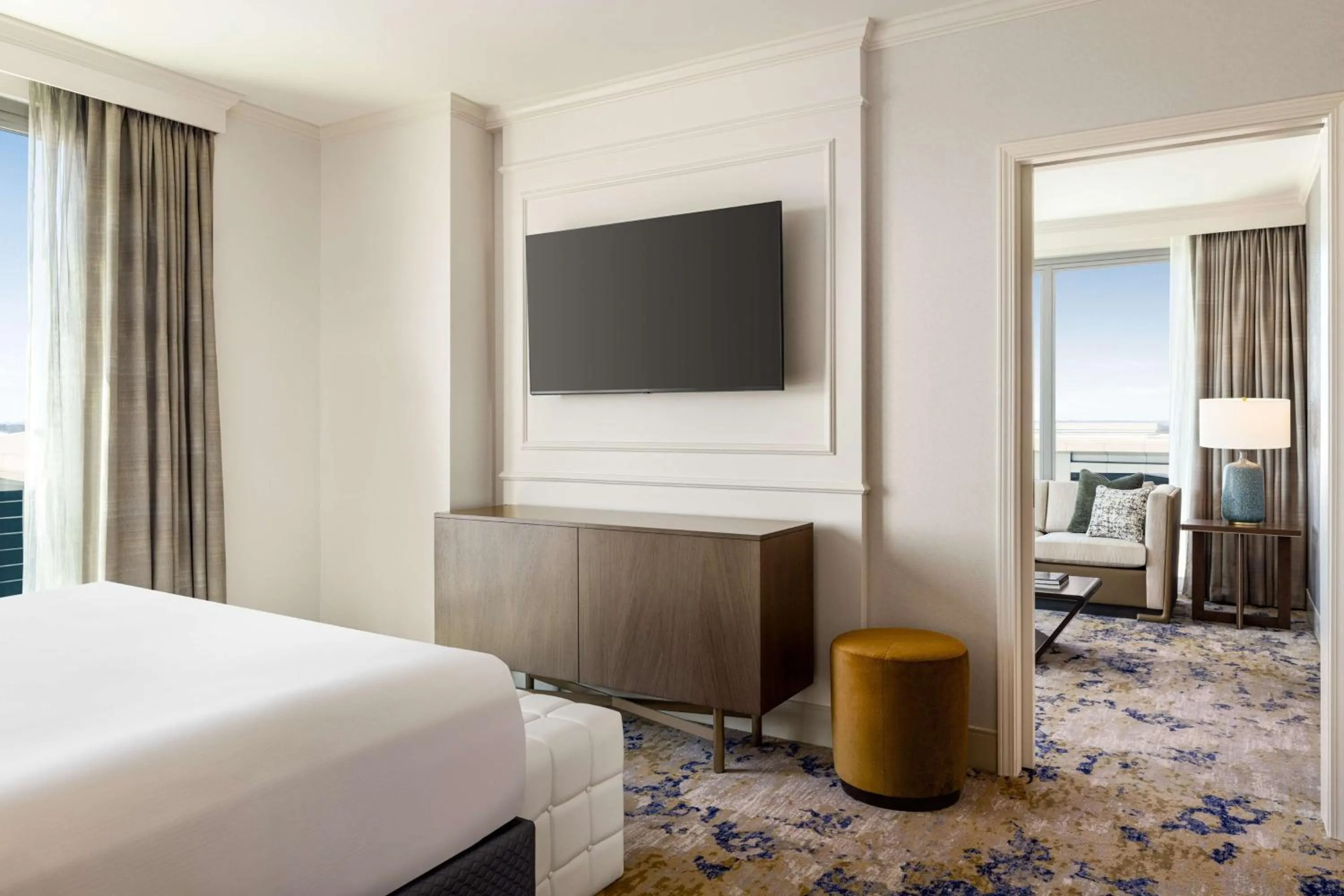 Bed in Hilton BNA Nashville Airport Terminal