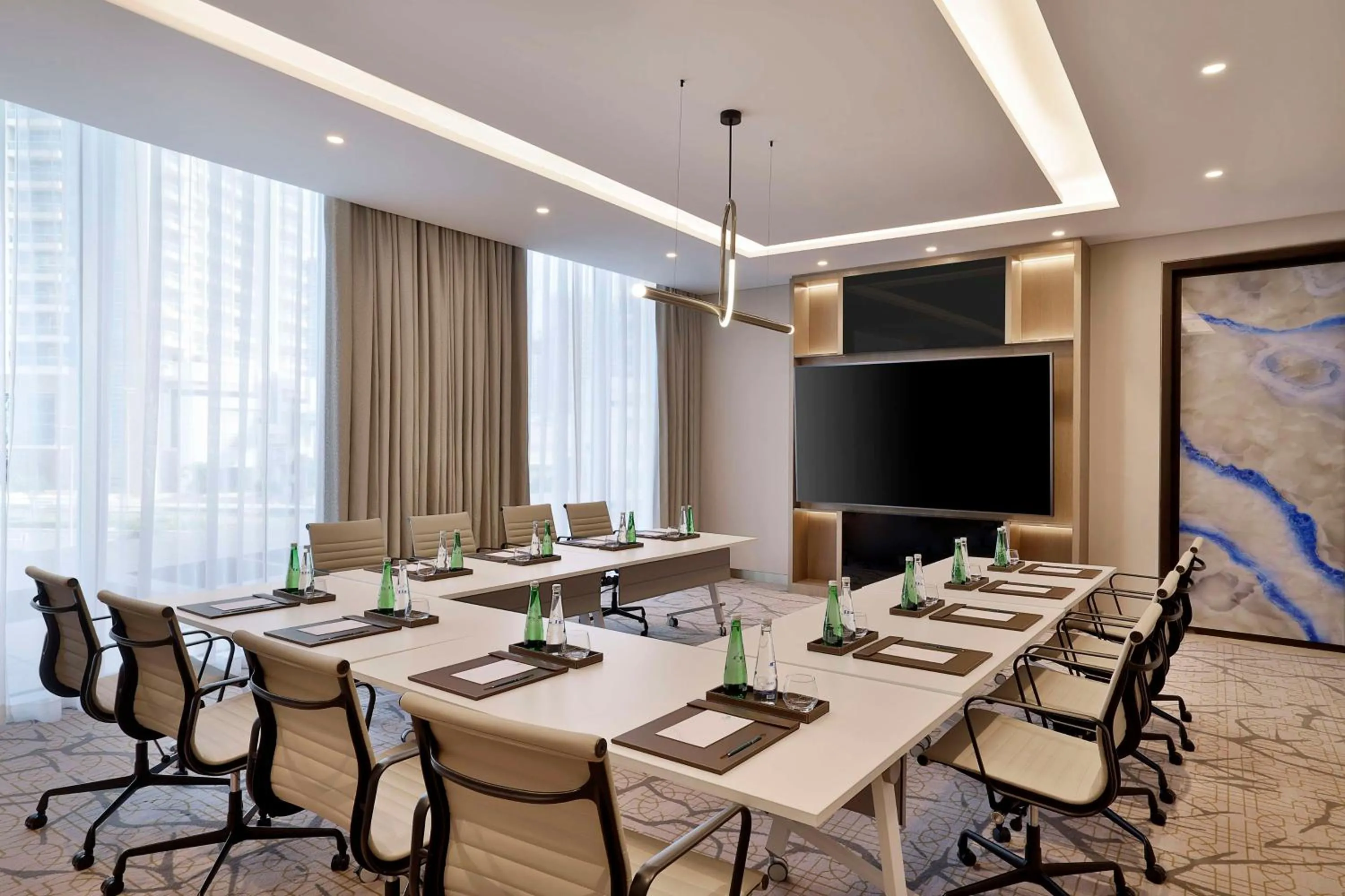 Meeting/conference room in Embassy Suites By Hilton Dubai Business Bay