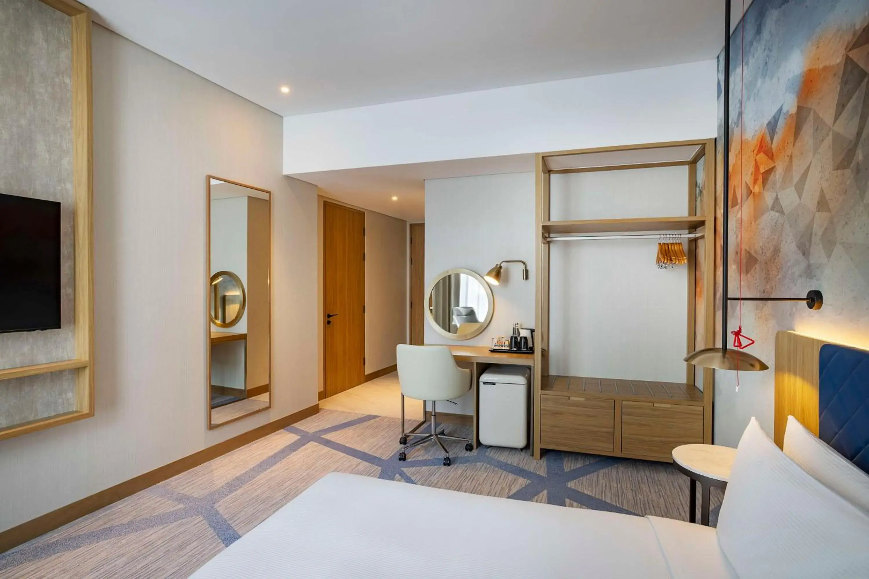 King Room - Mobility Accessible in Hilton Garden Inn Dubai Business Bay King Room - Mobility Accessible in Hilton Garden Inn Dubai Business Bay