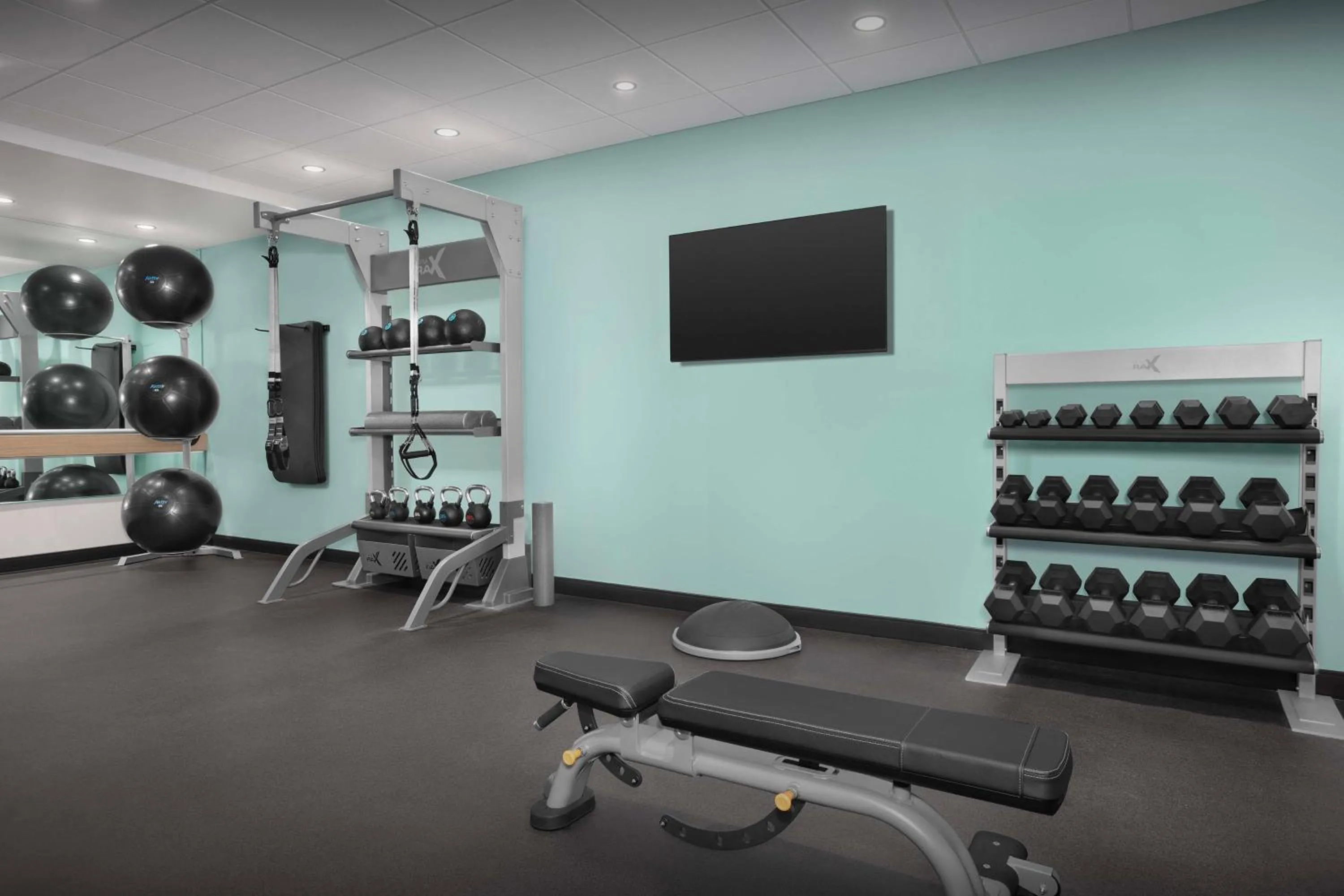 Fitness centre/facilities in Tru By Hilton Jackson, Tn