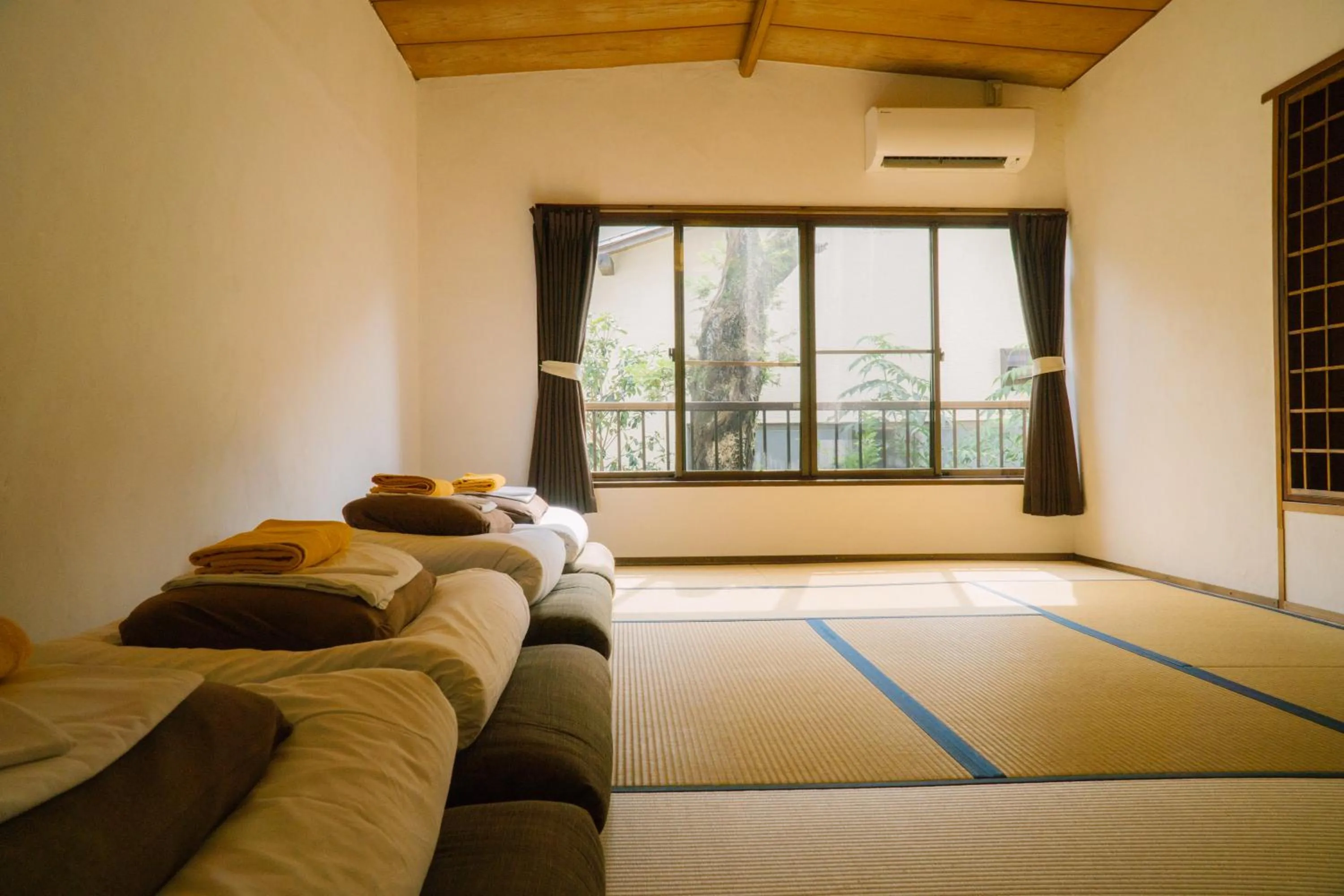Photo of the whole room in Onsen Guesthouse HAKONE TENT