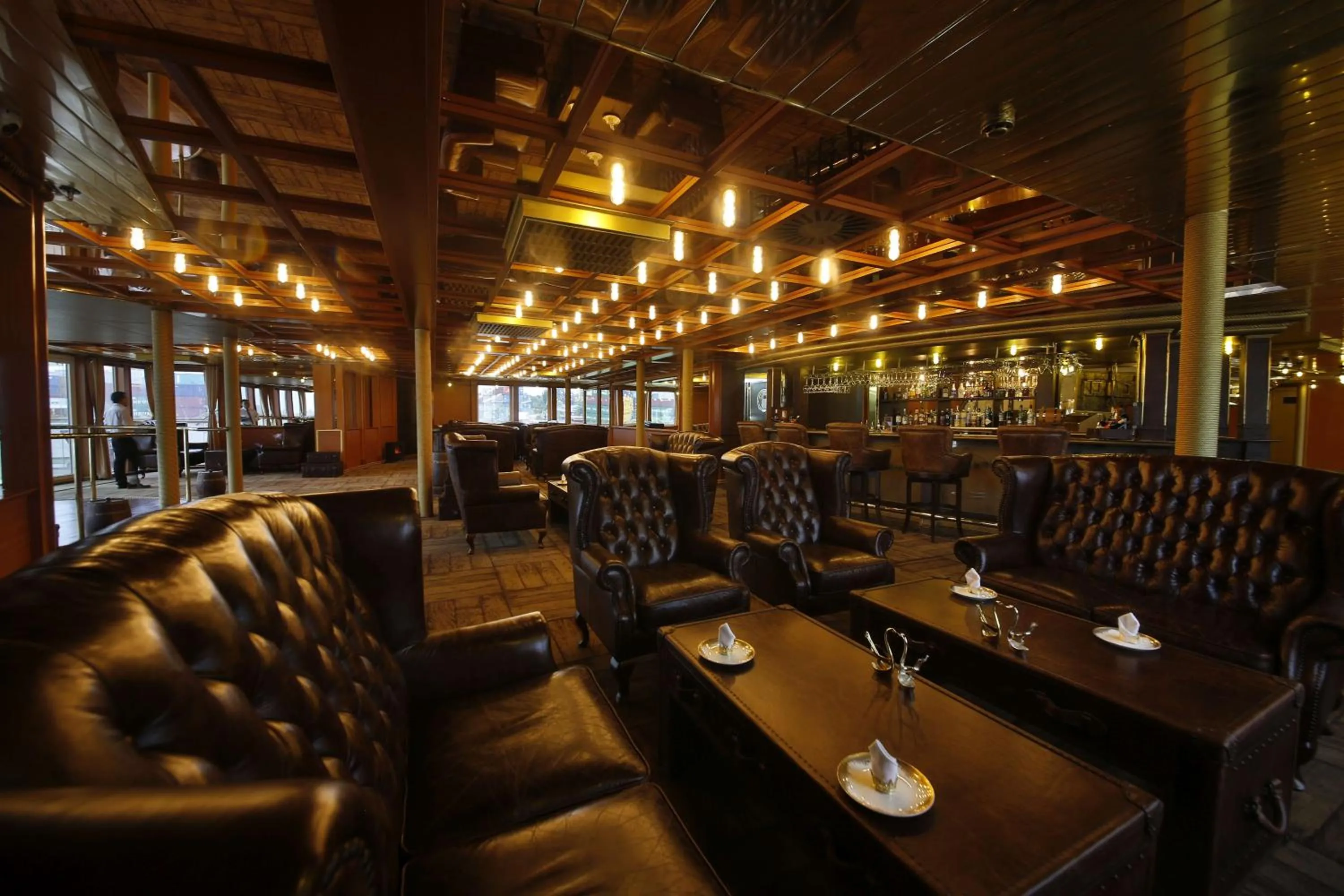 Lounge or bar in Vintage Luxury Yacht Hotel