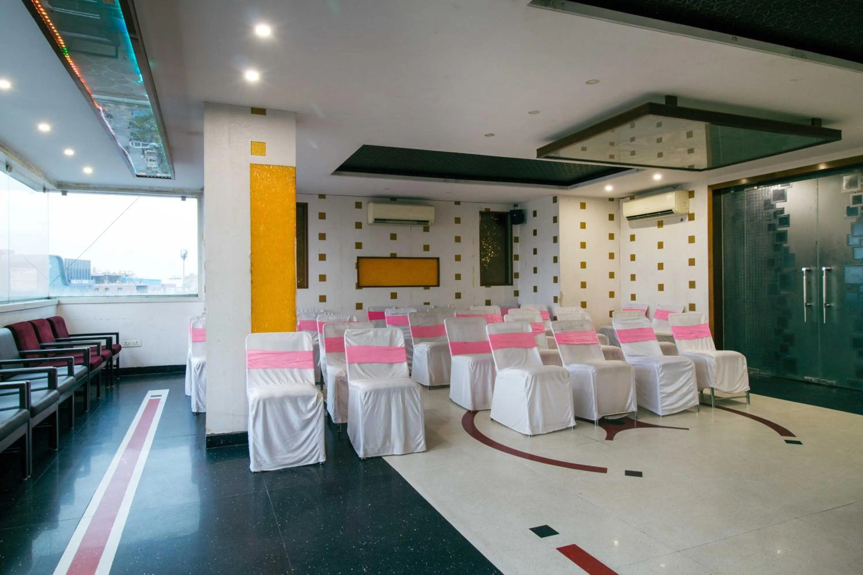 Banquet/Function facilities in Hotel Rockland & Restaurant