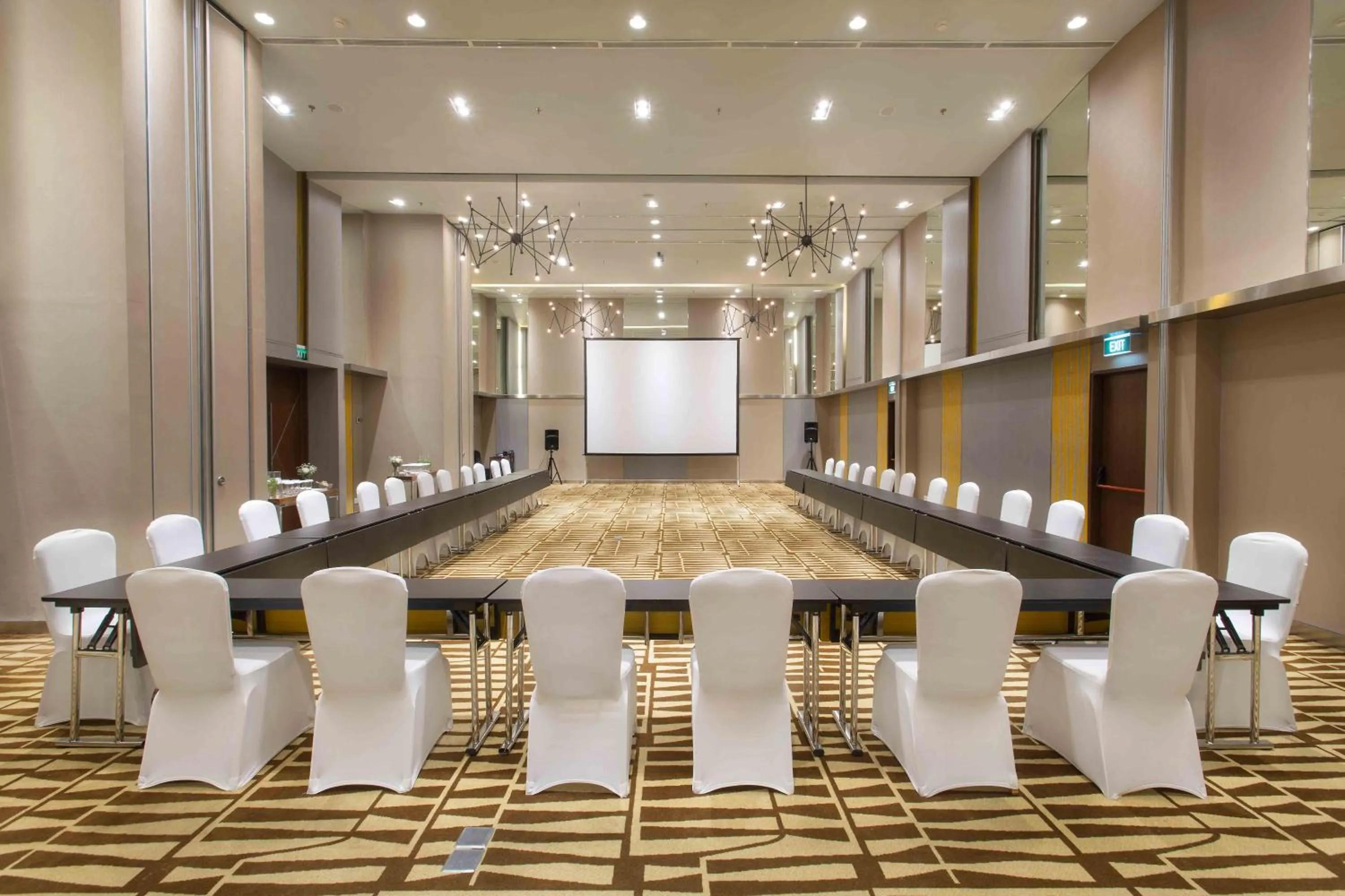 Meeting/conference room in Hilton Garden Inn Bali Ngurah Rai Airport