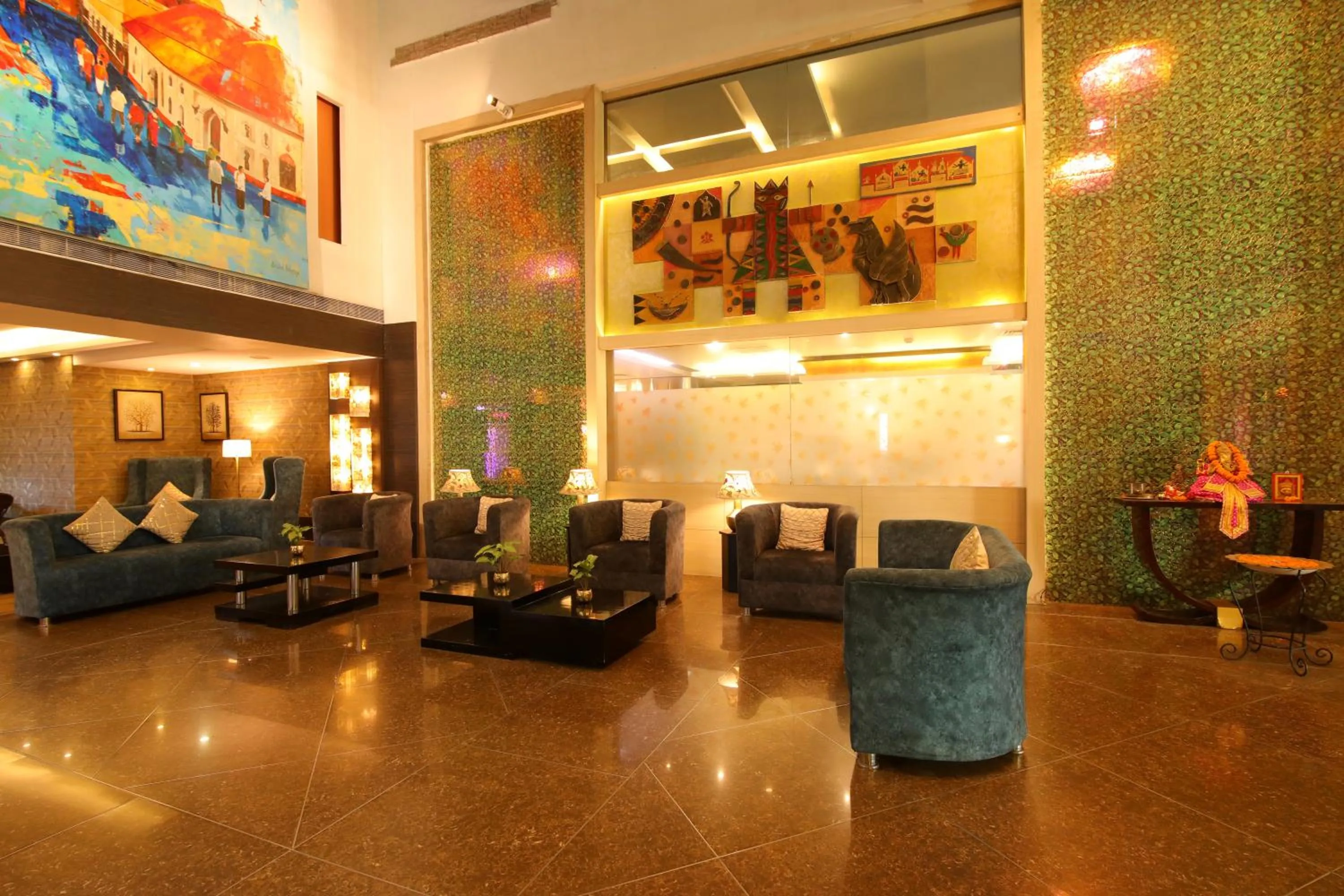 Hotel Gateway Grandeur