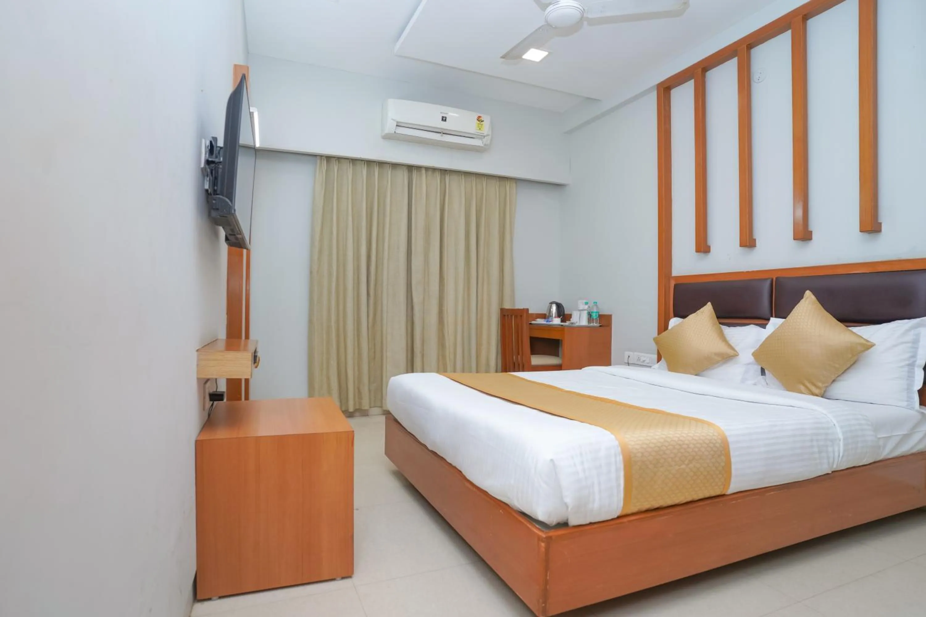 Bed in Hotel Zain Grande