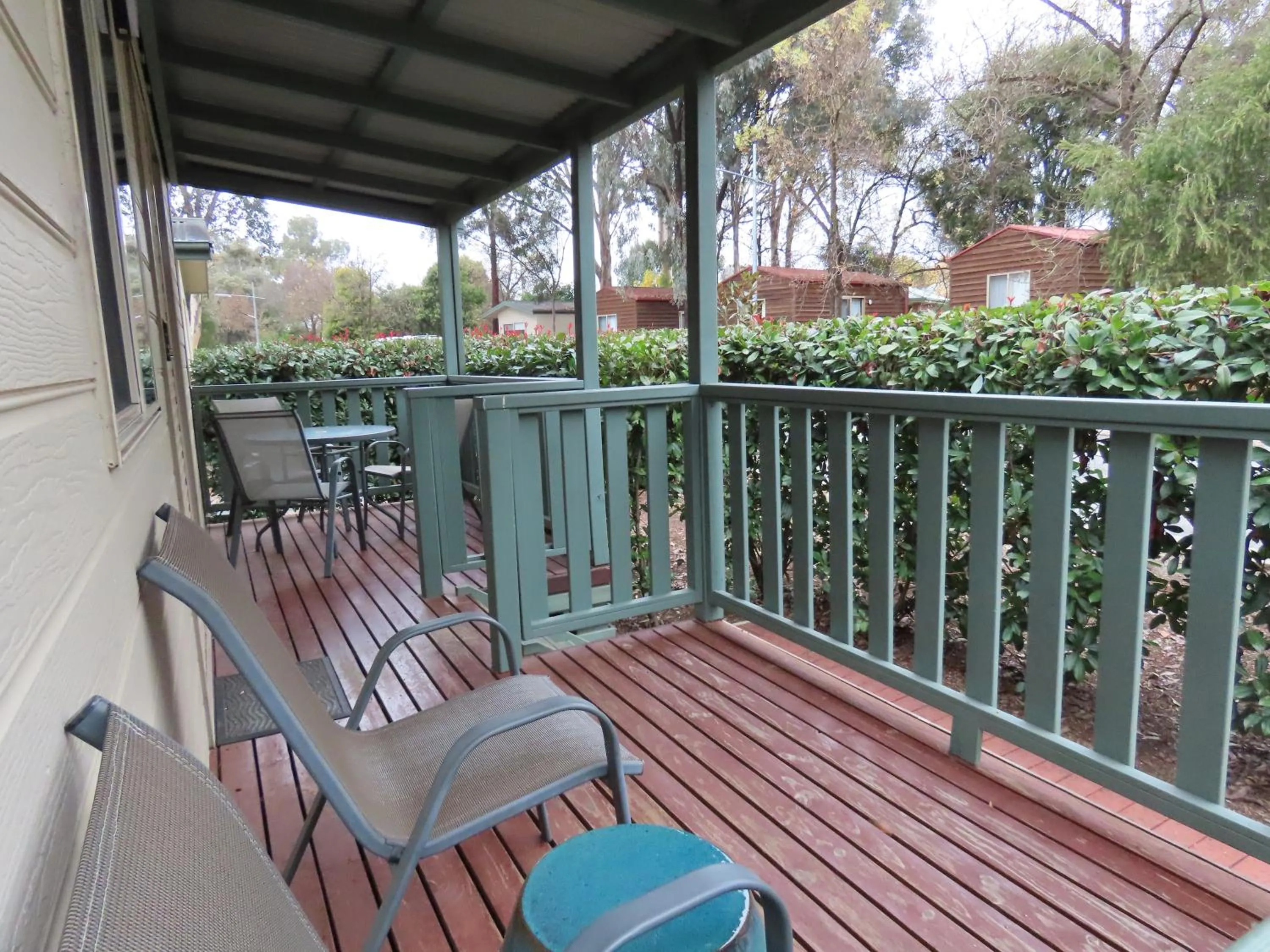 Balcony/Terrace in Albury Gardens Tourist Park
