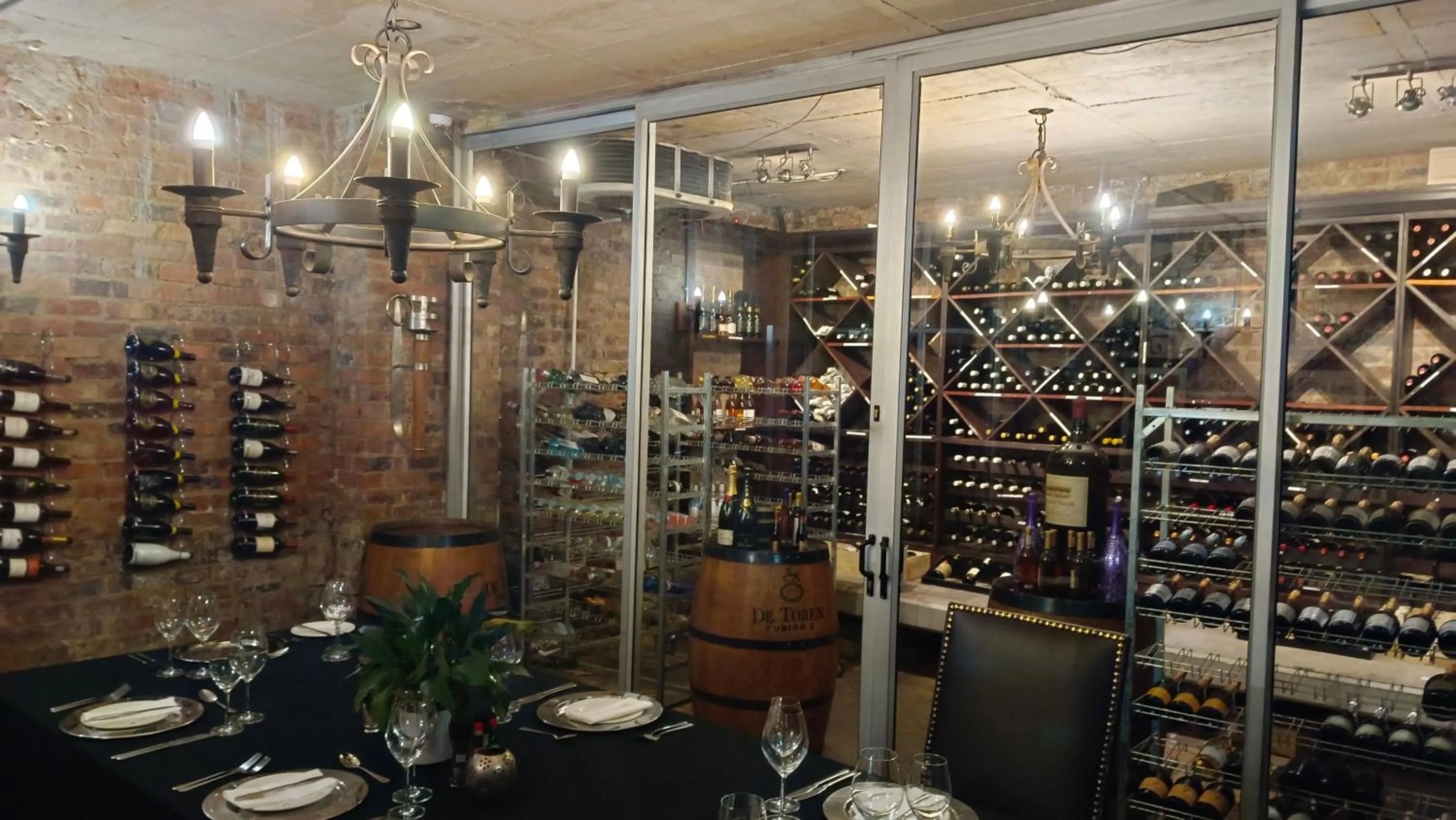 Riboville Boutique Hotel And Restaurant