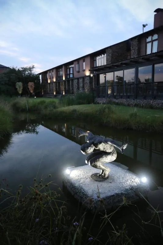 Riboville Boutique Hotel And Restaurant