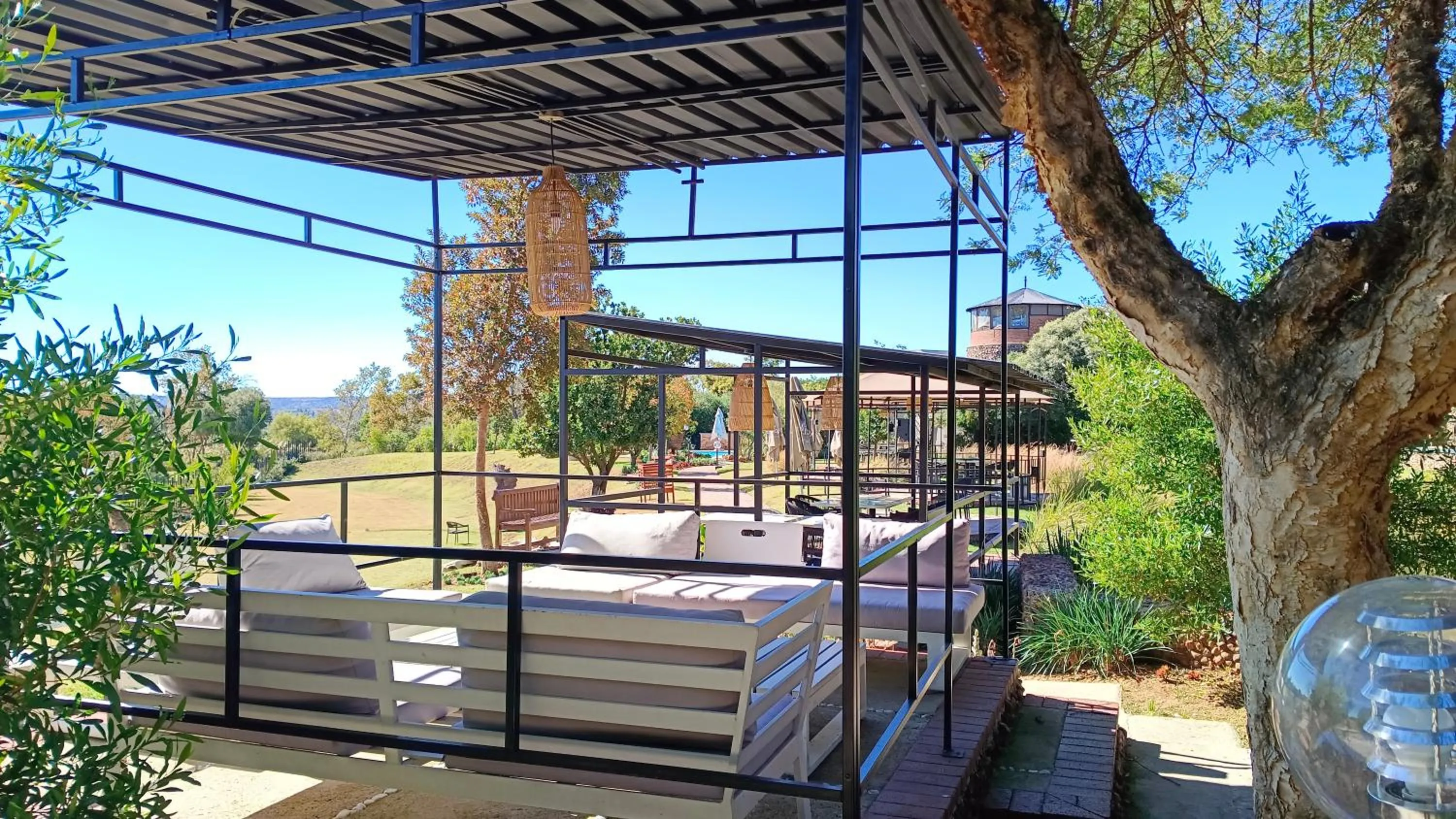 Riboville Boutique Hotel And Restaurant