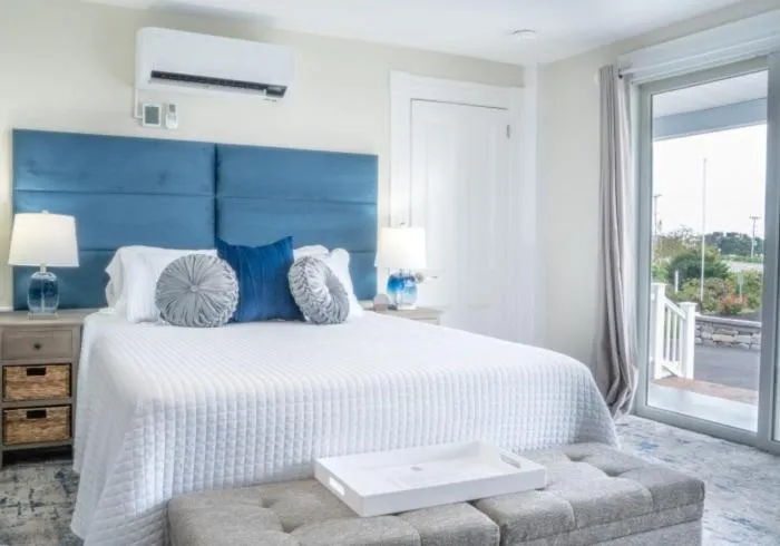 Bed in 935 Ocean, a Beachside Inn