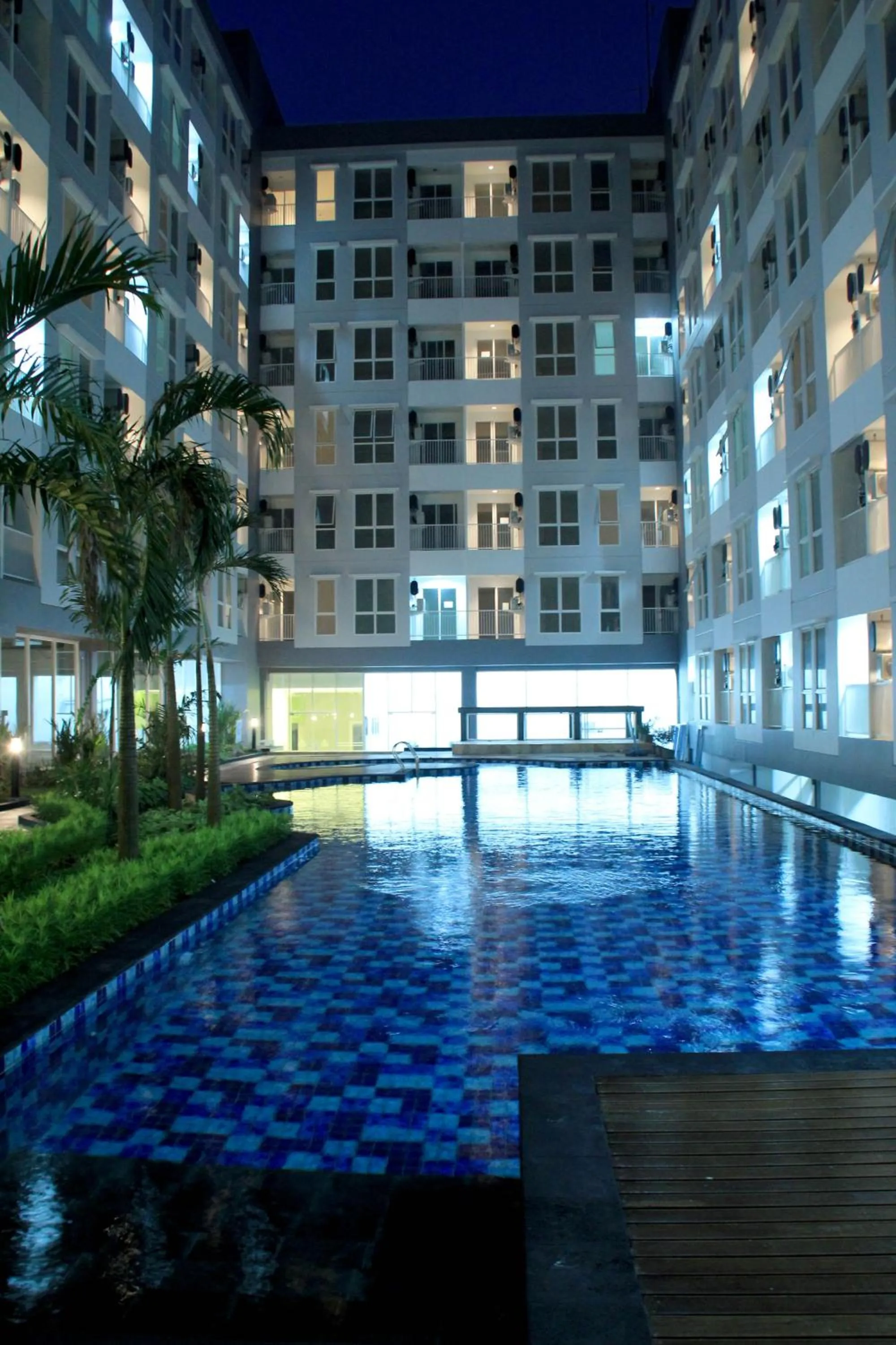 Swimming pool in Kyriad Hotel Airport Jakarta