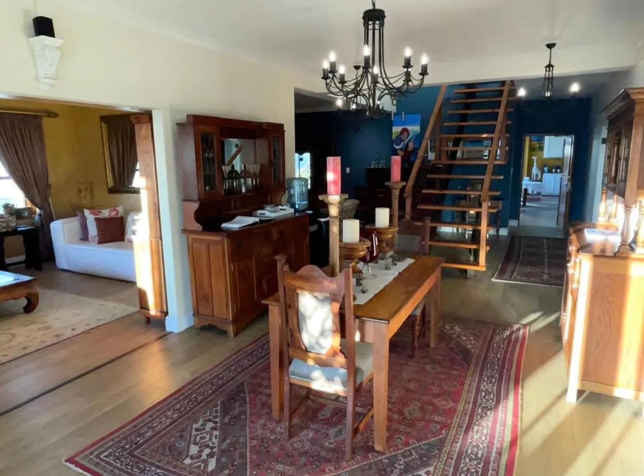 Facade/entrance in Paternoster Manor