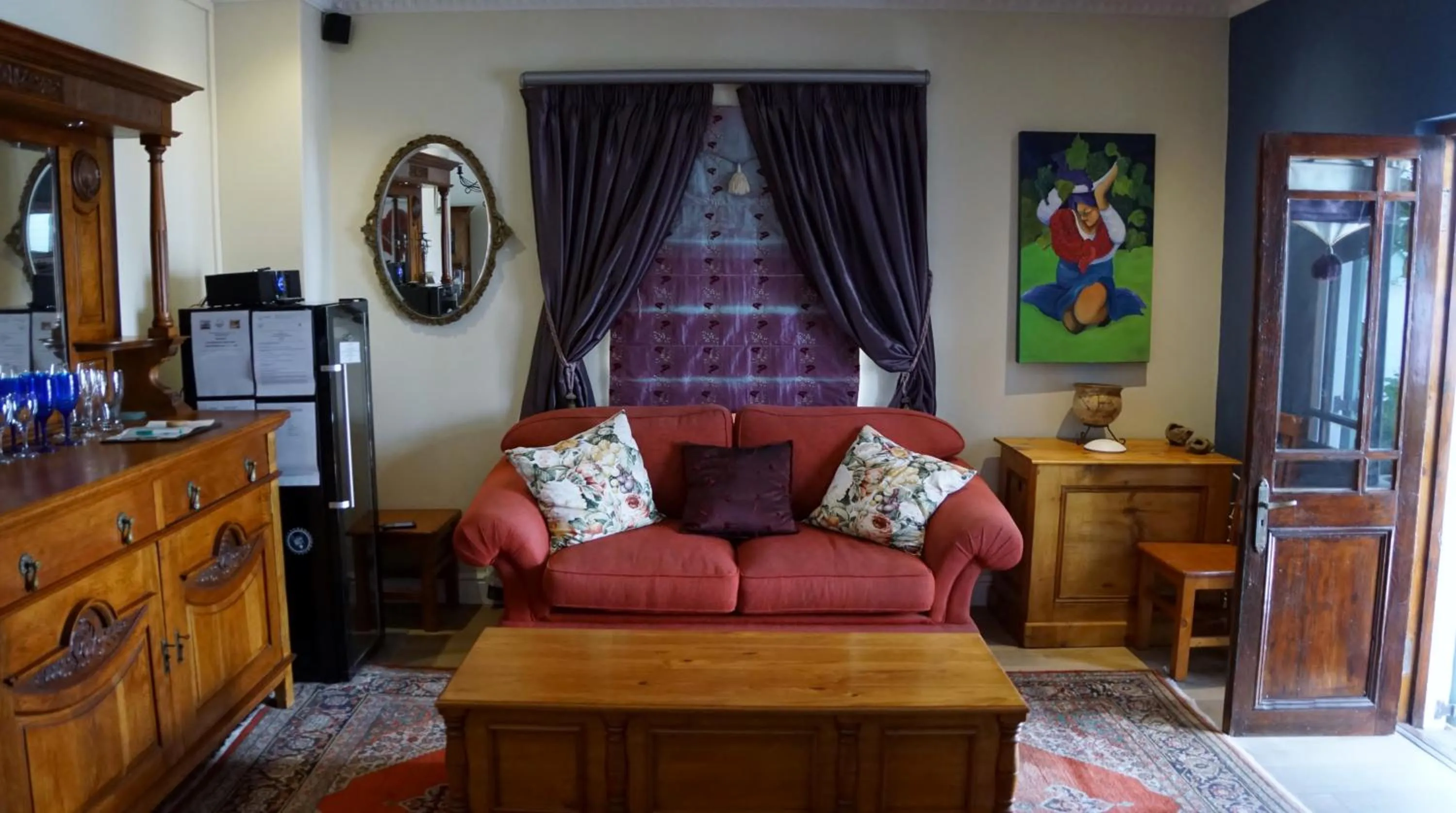 Lounge or bar in Paternoster Manor