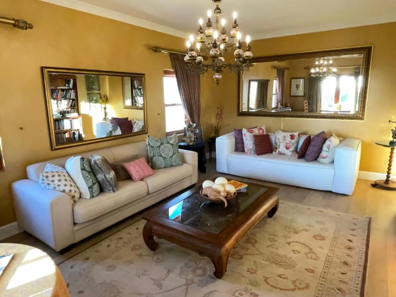 Communal lounge/ TV room in Paternoster Manor