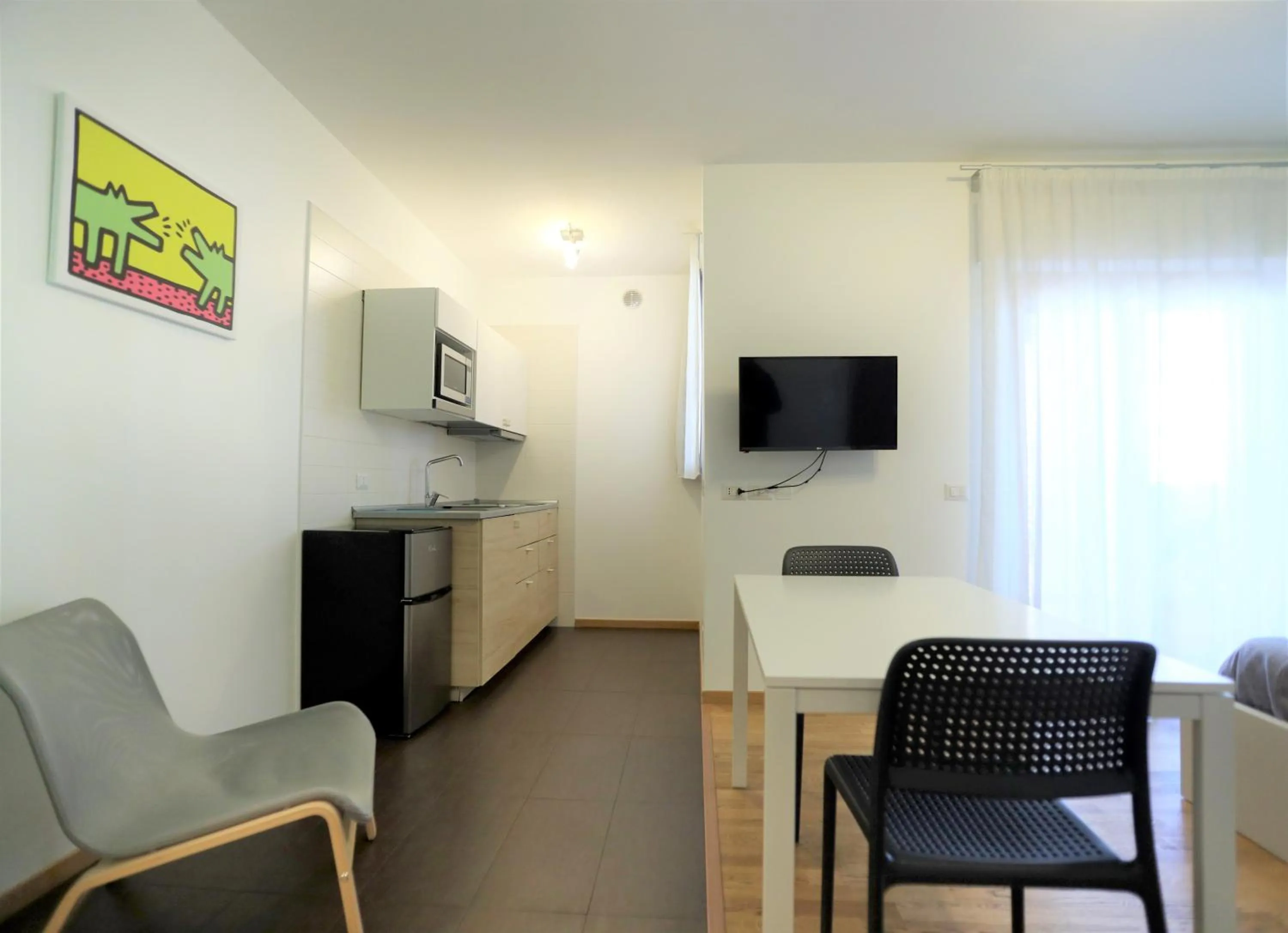 Dining area in MozÁrt Bed & Breakfast - Affittacamere