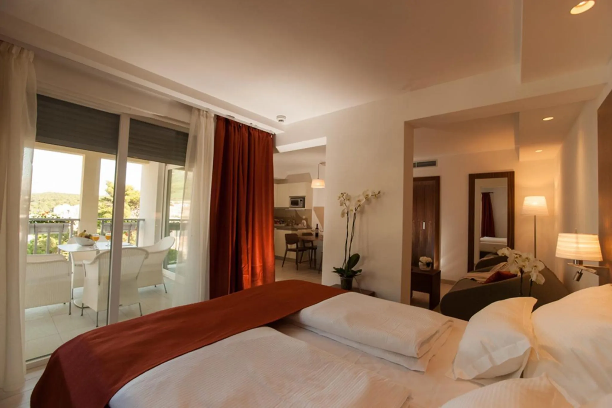 Bed in Aparthotel Miramare