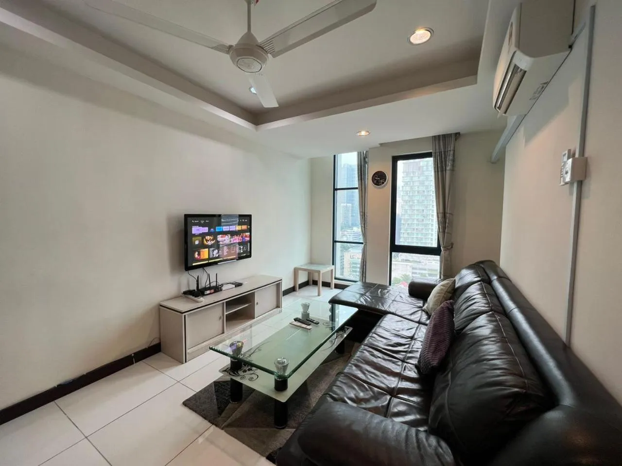 Communal lounge/ TV room in BBHomes at Casa Residency KL