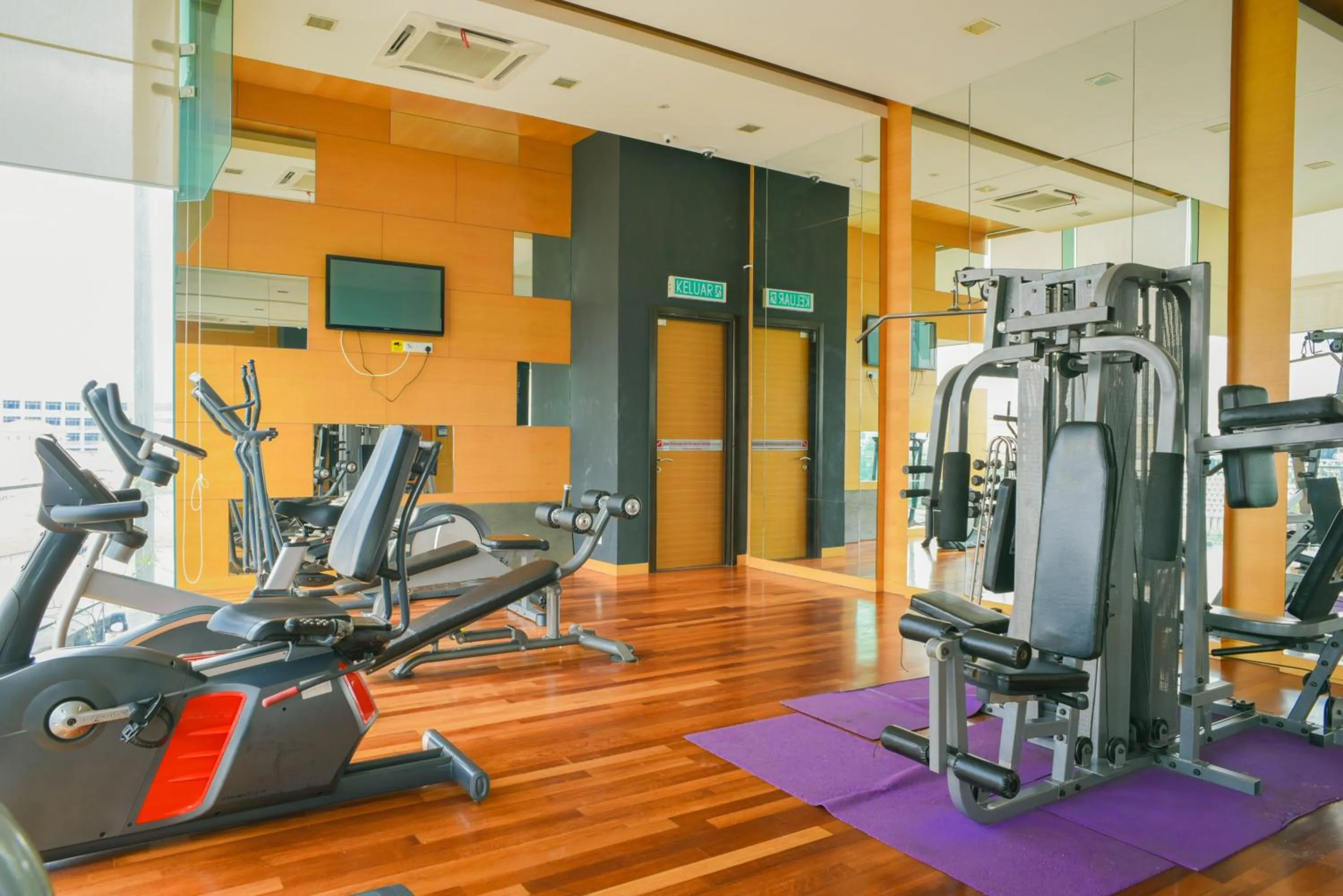 Fitness centre/facilities in BBHomes at Casa Residency KL