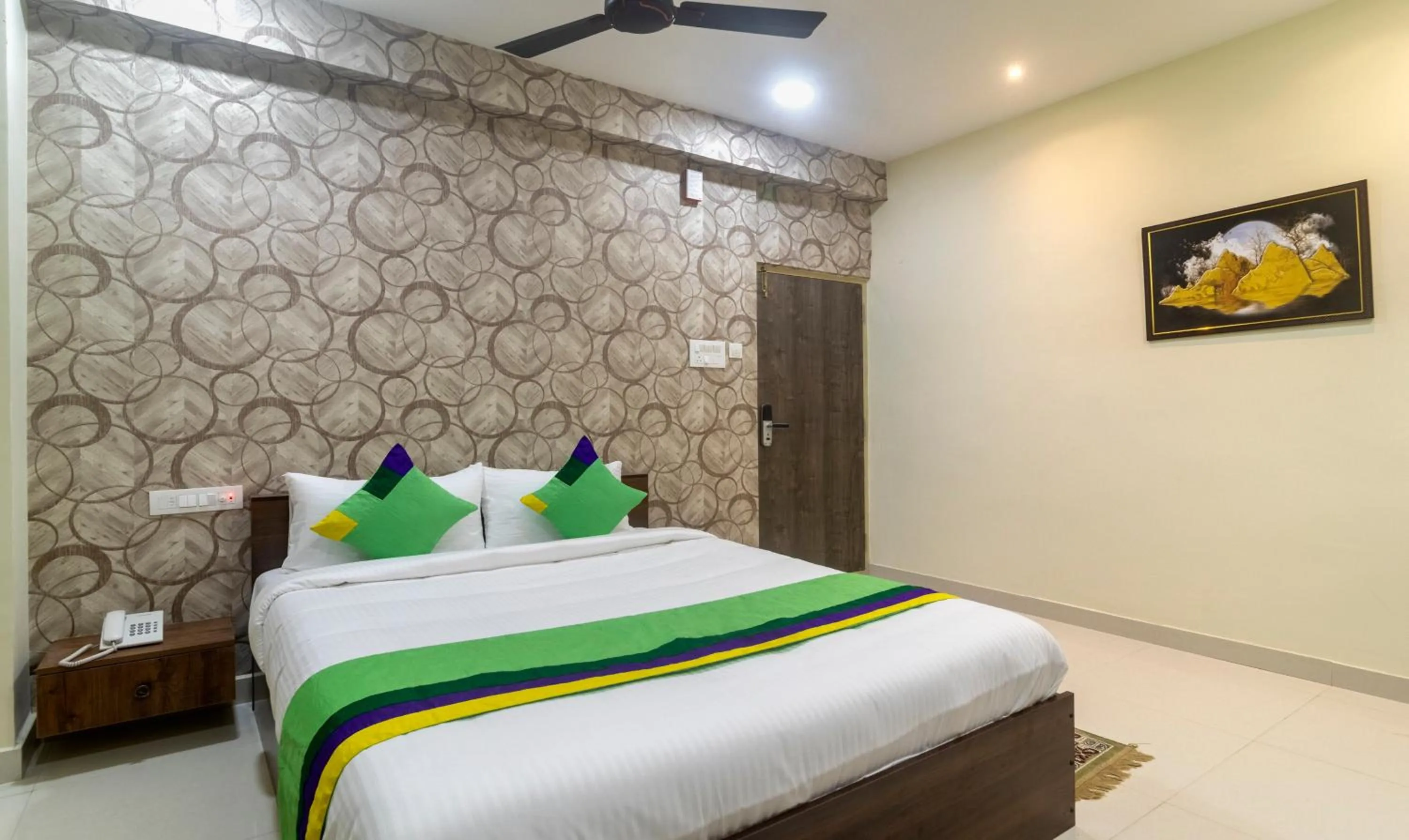 Bed in Treebo Navya The Park