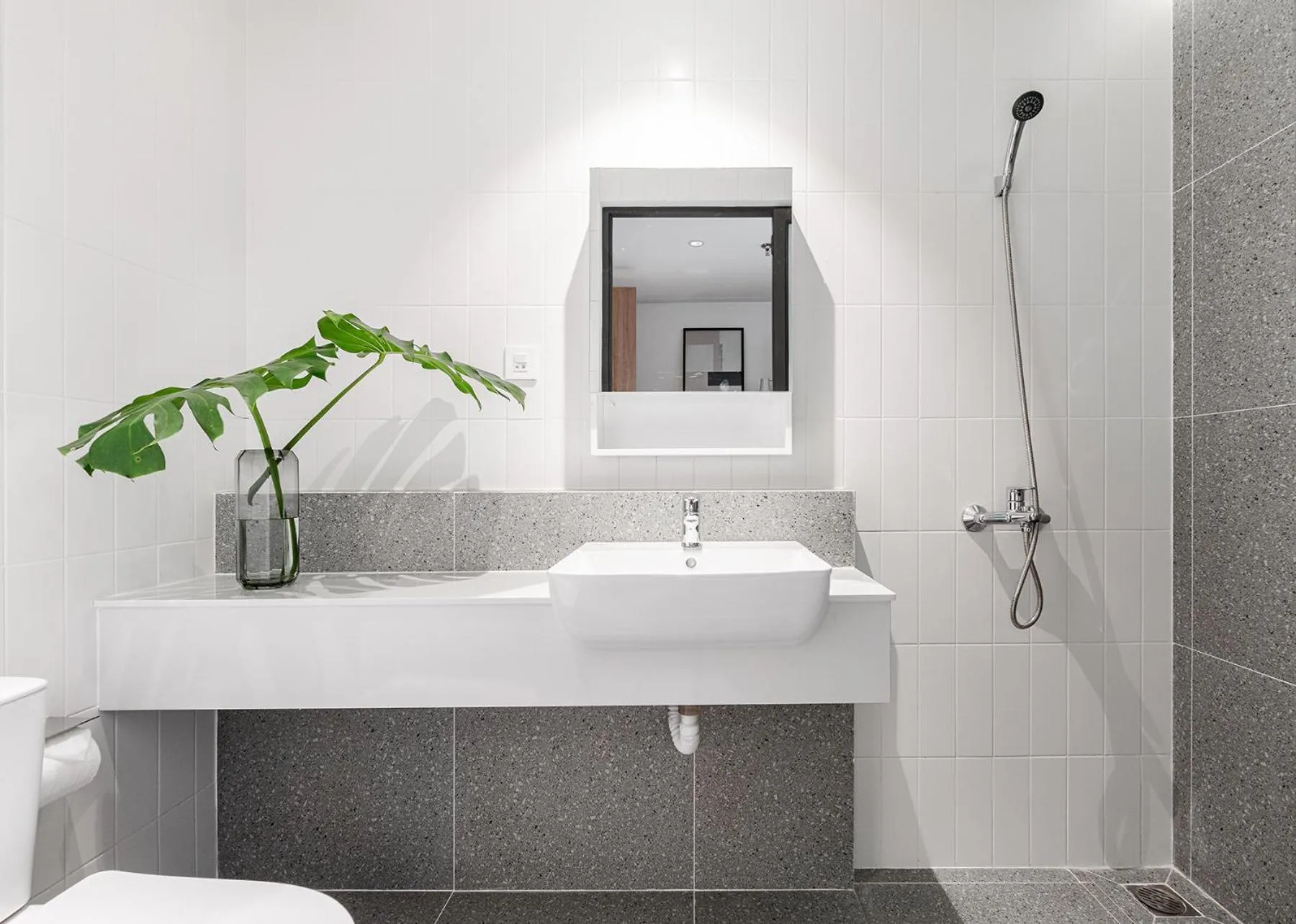 Toilet in M Village Living Hoàng Văn Thụ