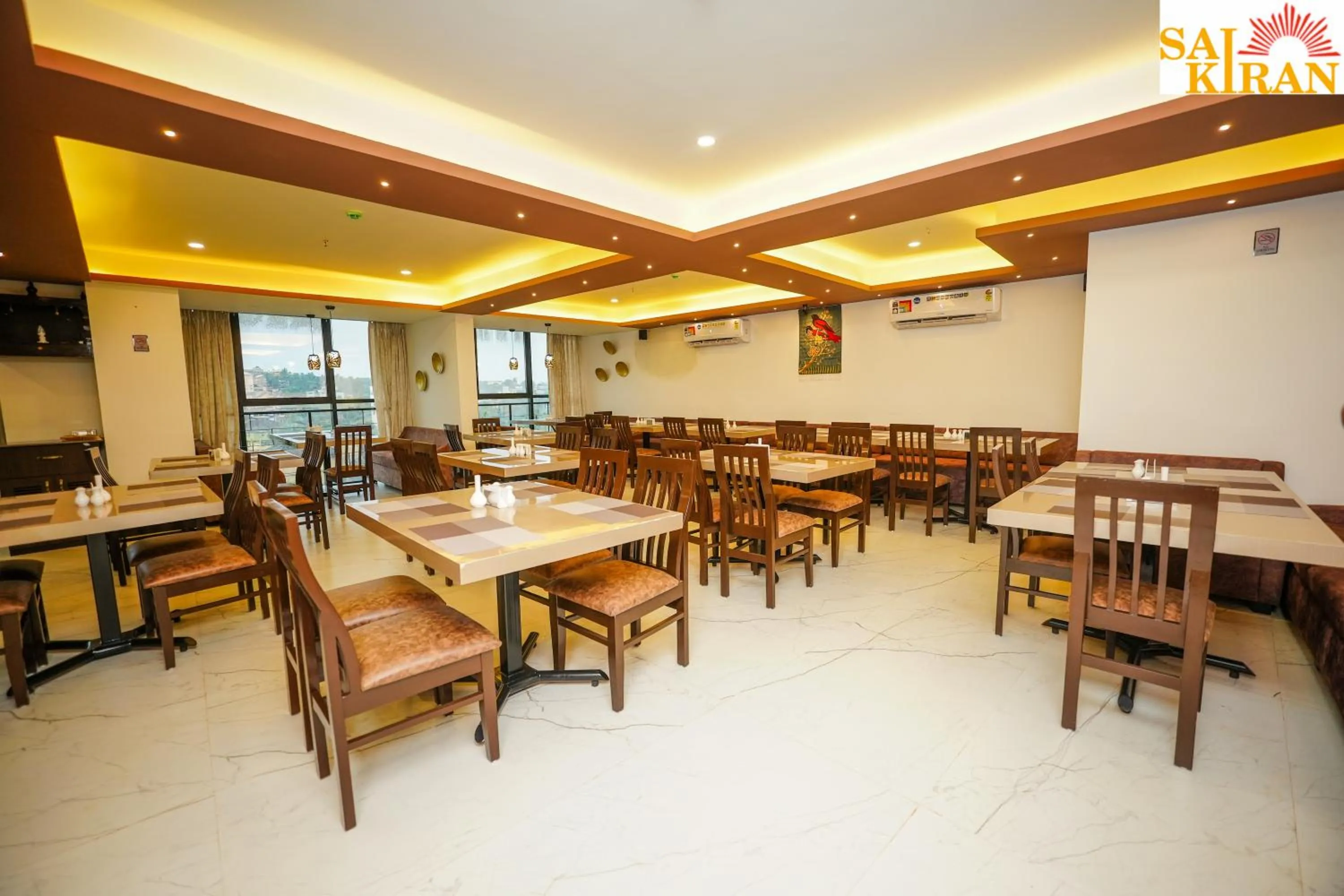 Restaurant/places to eat in Saikiran Hotel