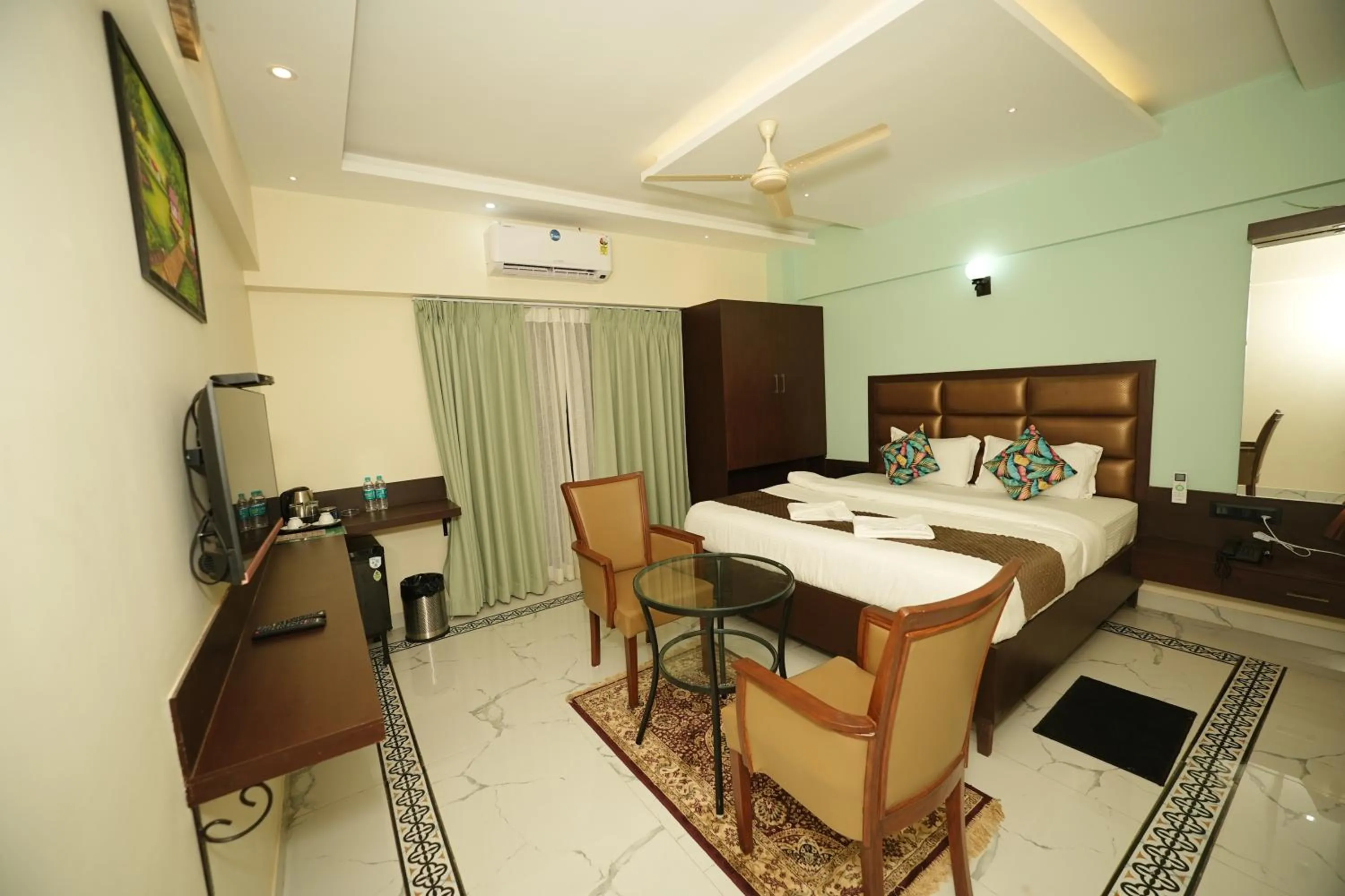 Bedroom in Saikiran Hotel