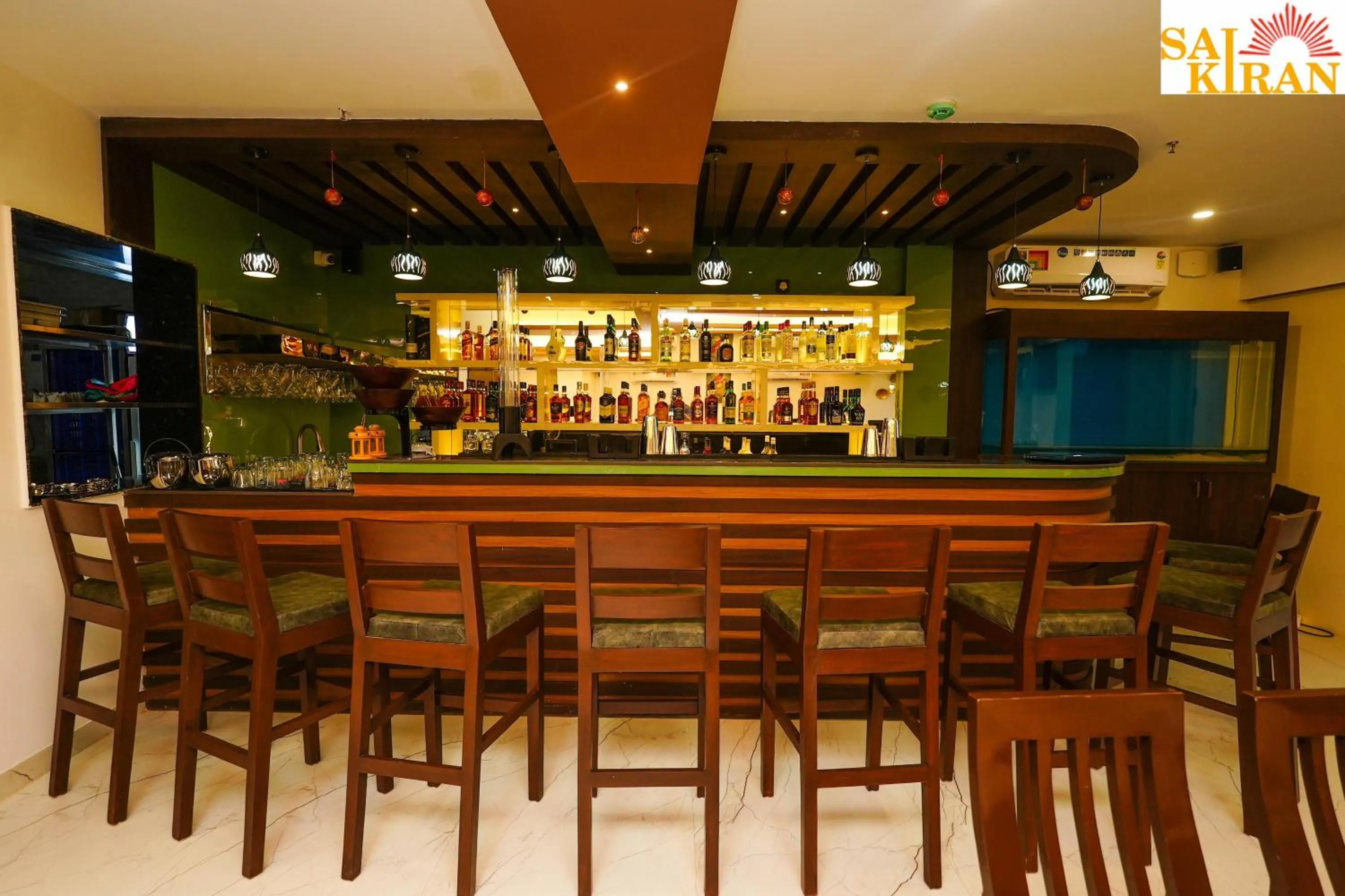 Restaurant/places to eat in Saikiran Hotel