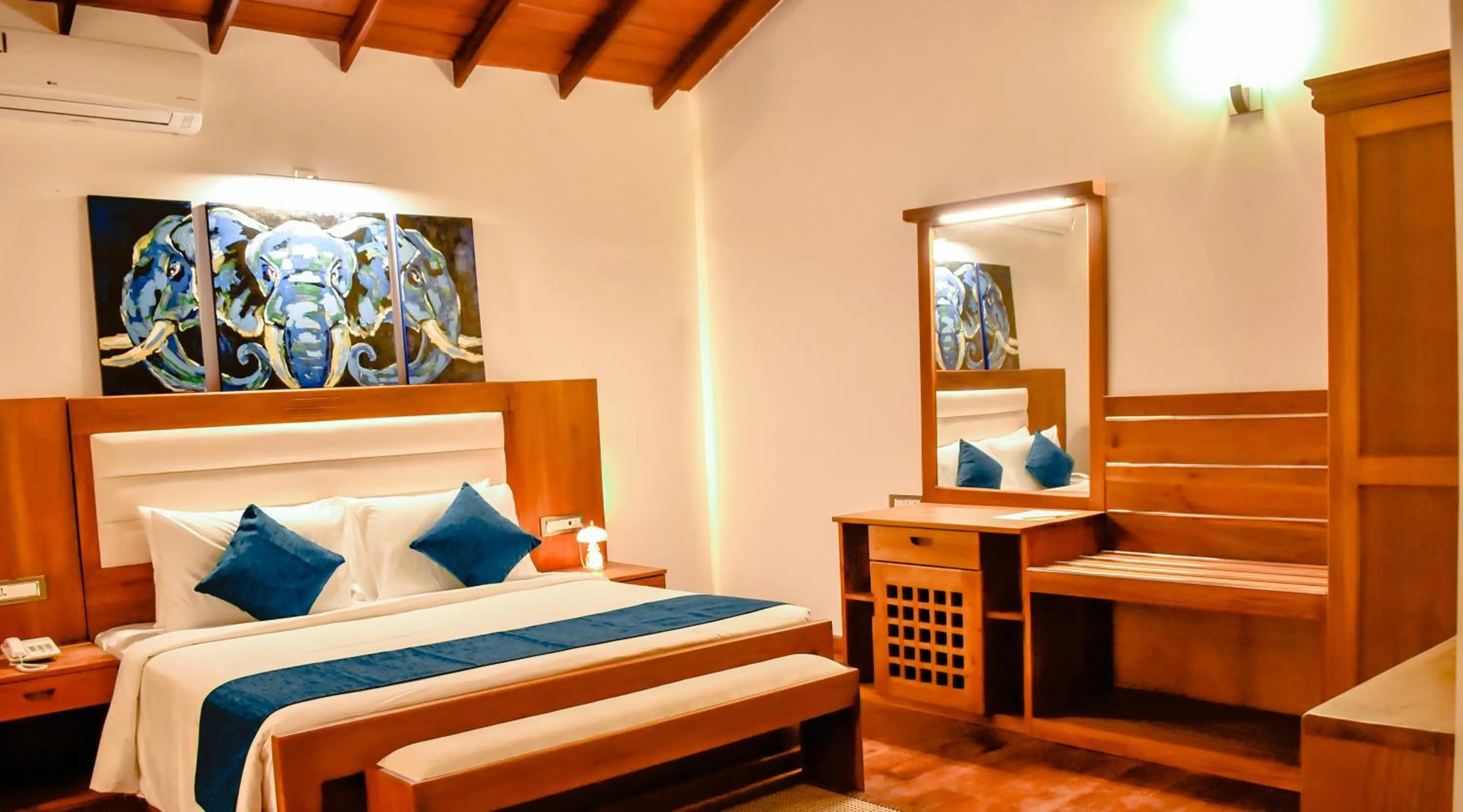 Bedroom, Bed in Wisdom Boutique Resort