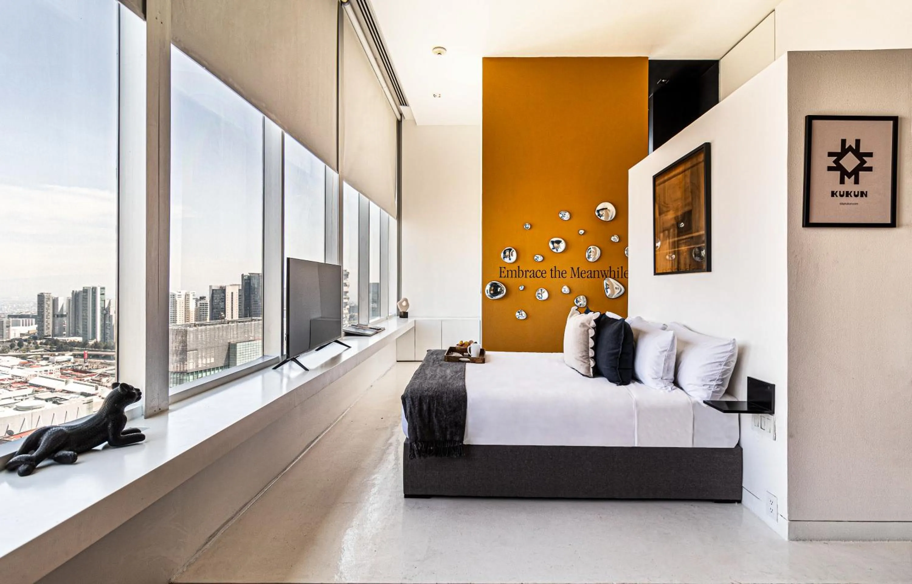 Photo of the whole room in Collection Suites by Kukun