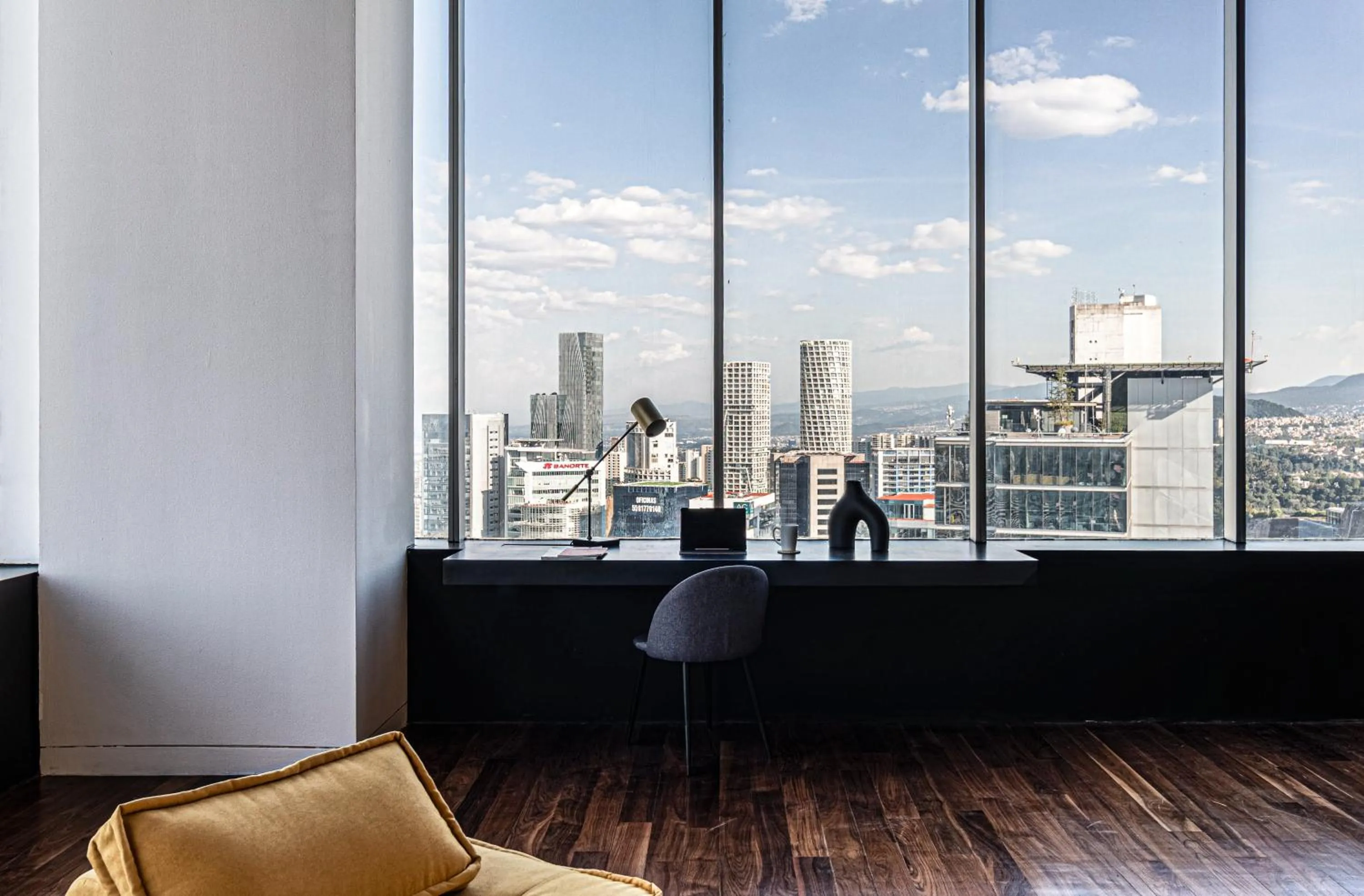 Seating area in Collection Suites by Kukun