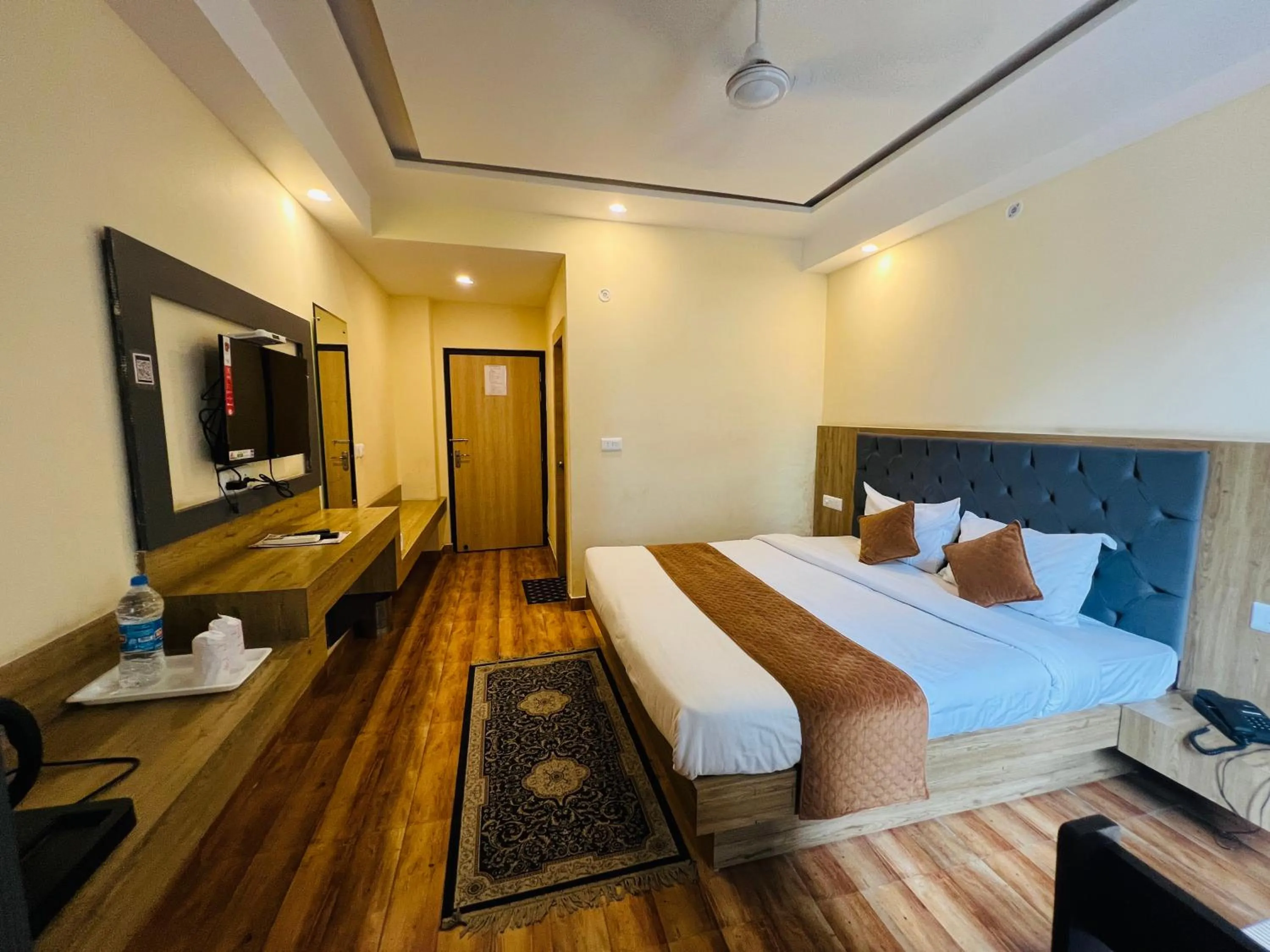 Bed in The Fragrance Hotel