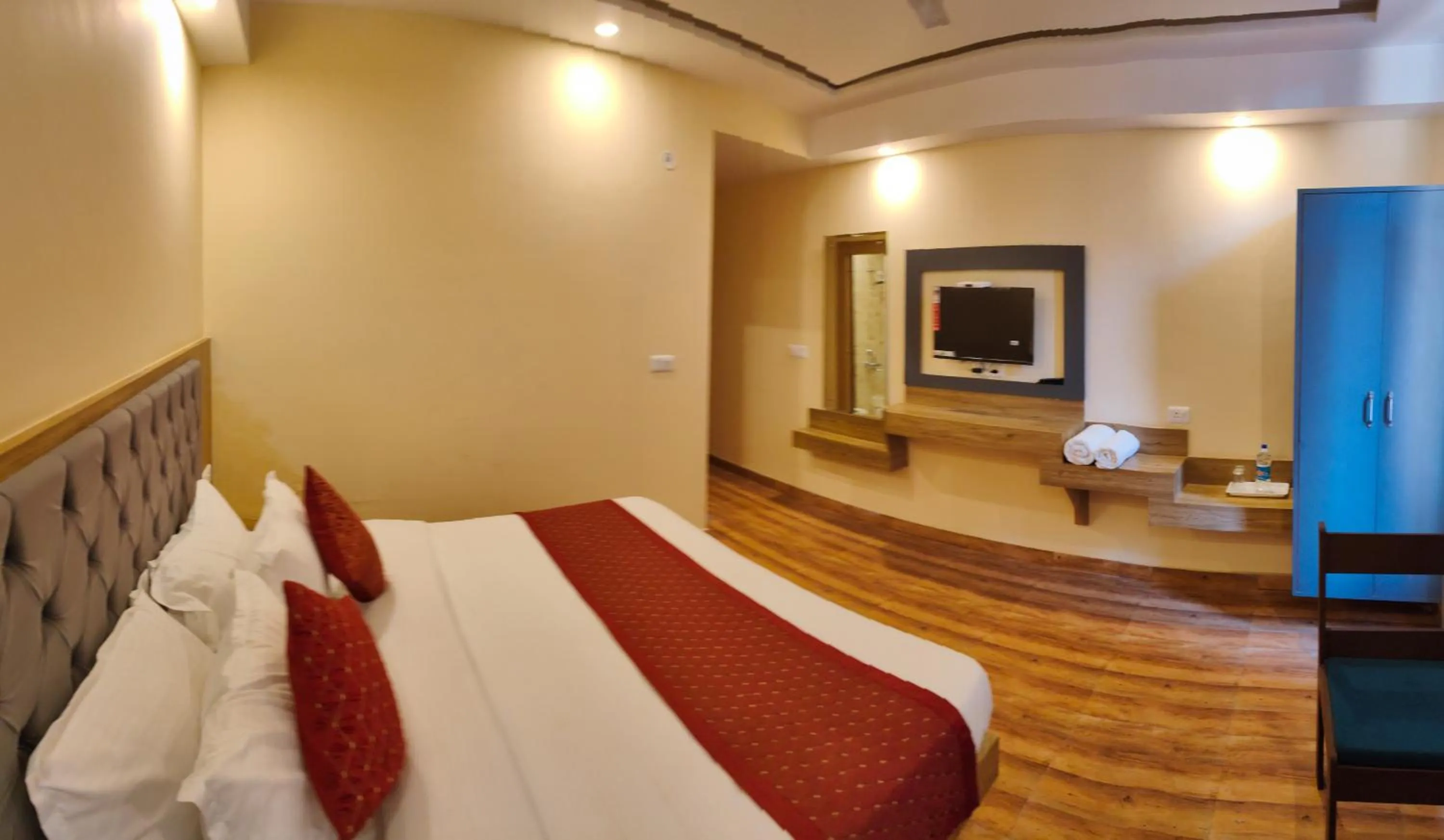 Bedroom, Bed in The Fragrance Hotel