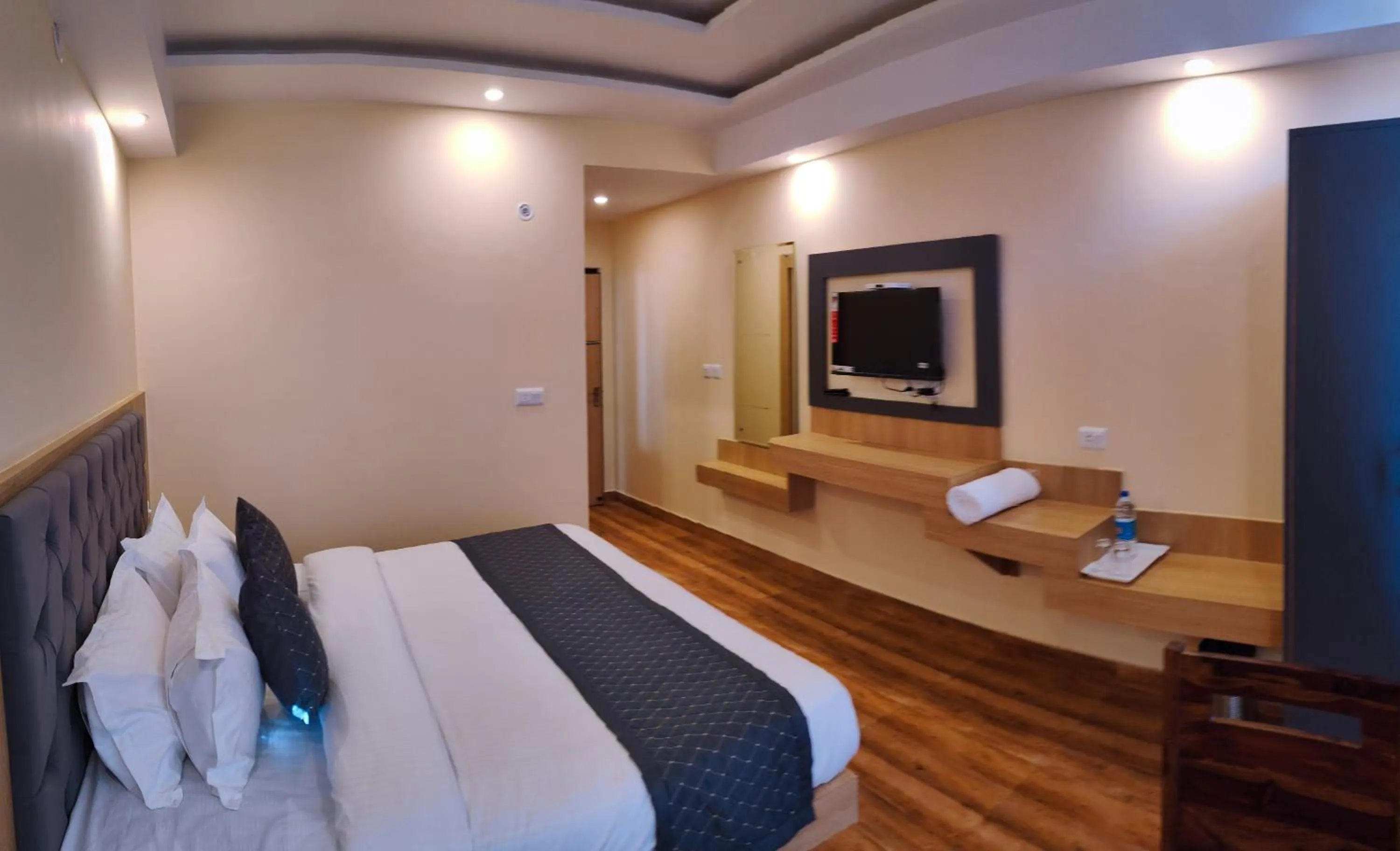 Bedroom, Bed in The Fragrance Hotel