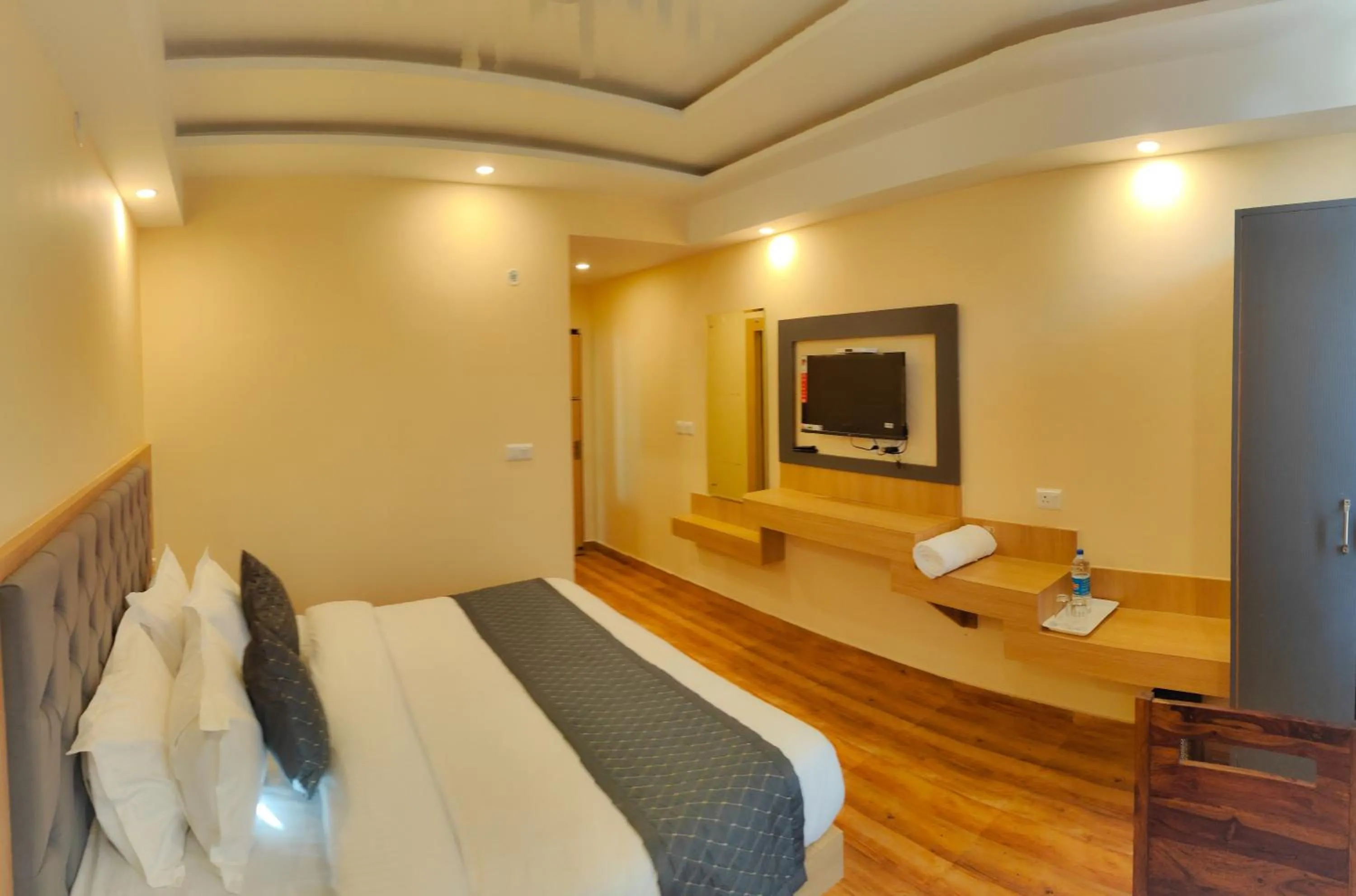 Bed in The Fragrance Hotel