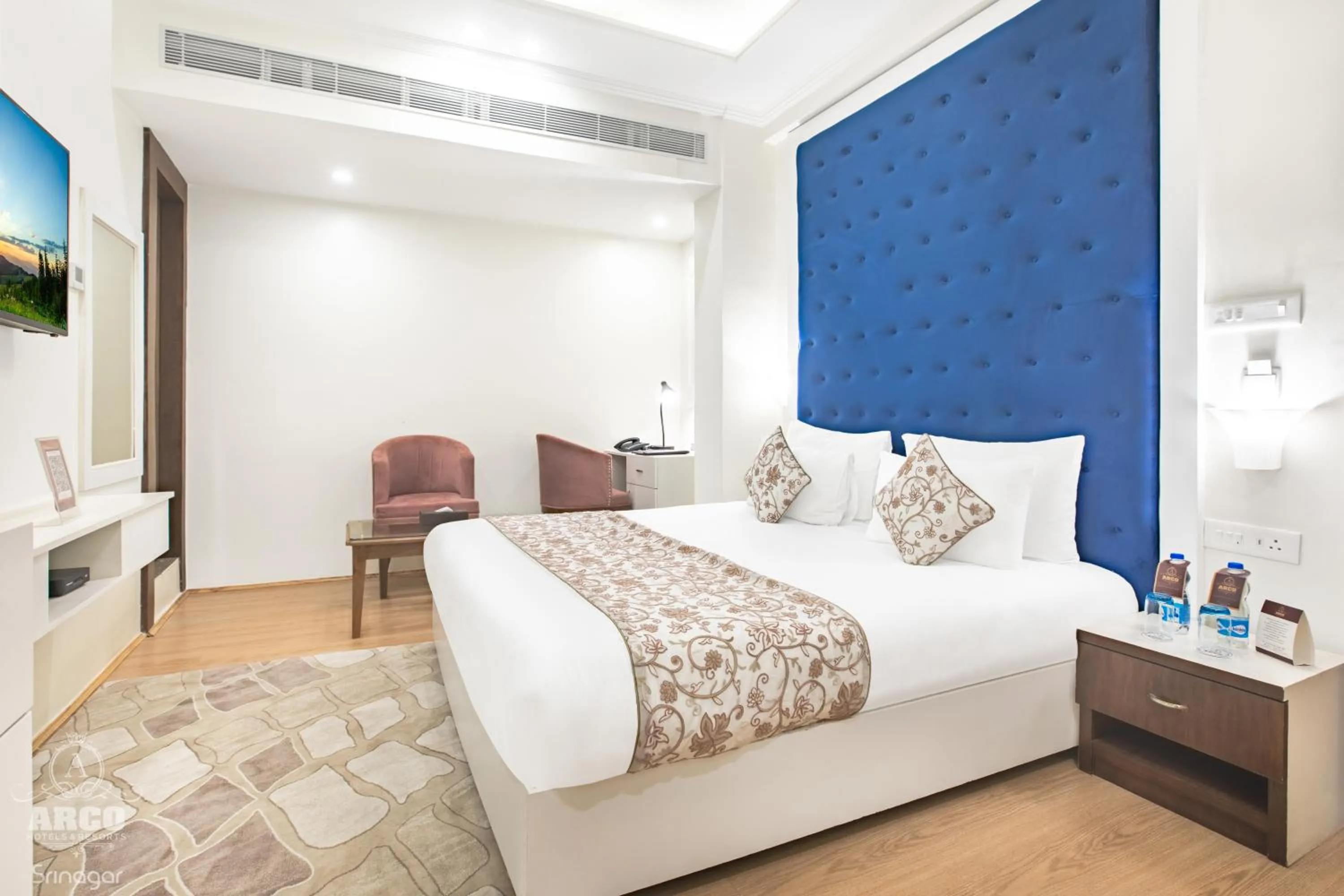 Guests, Bed in ARCO Hotels and Resorts Srinagar