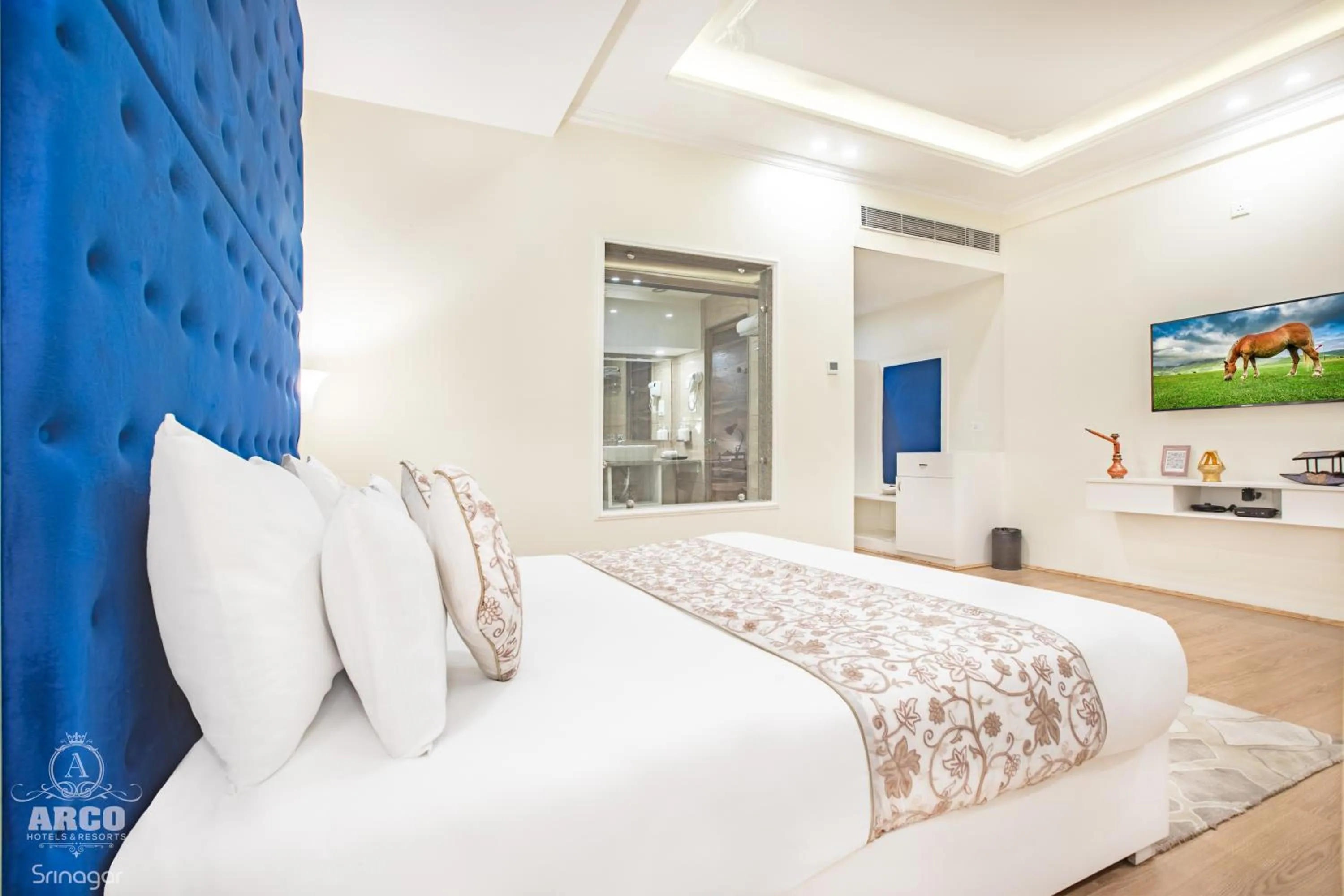 Bed in ARCO Hotels and Resorts Srinagar