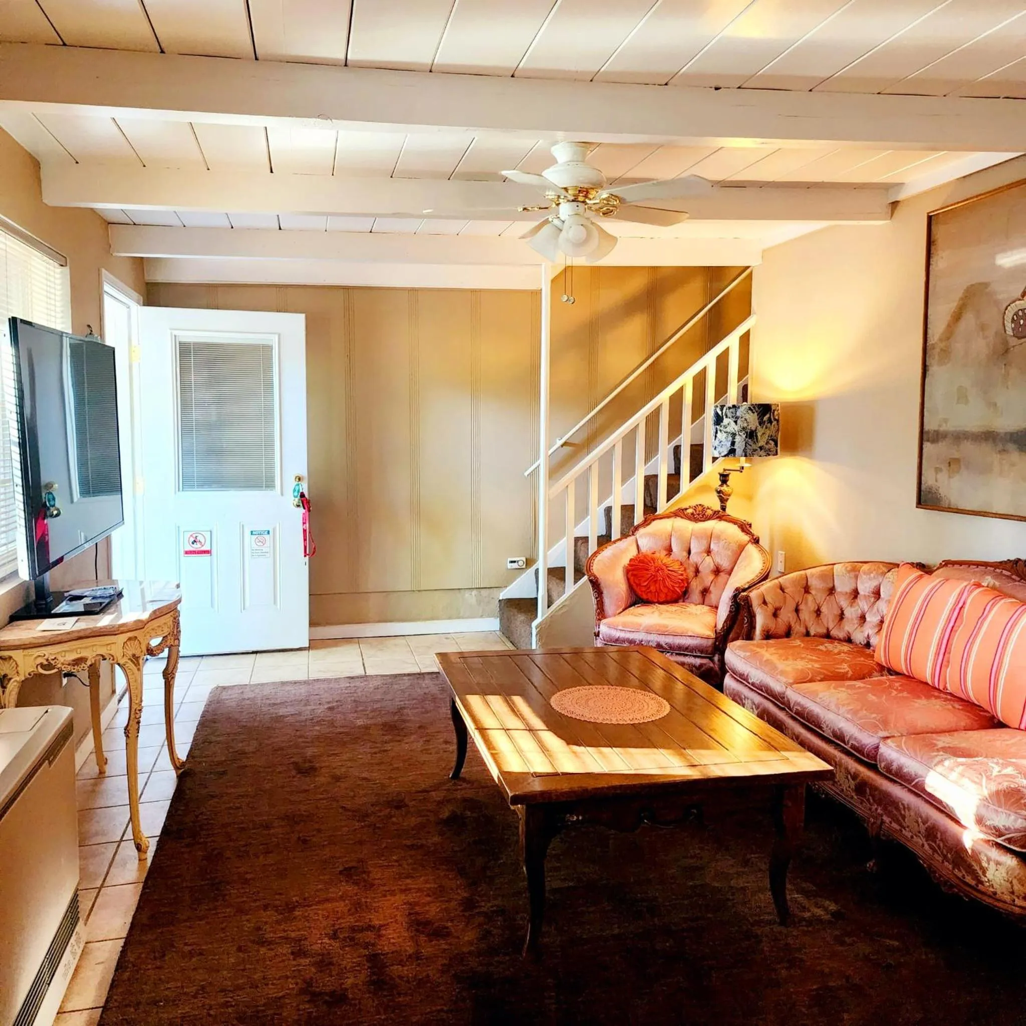 TV and multimedia in Miranda Gardens Resort